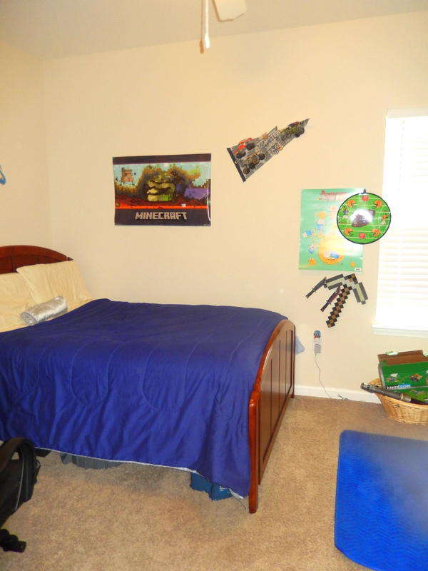 REDWOOD VILLAGE - Residential