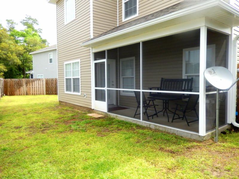 REDWOOD VILLAGE - Residential