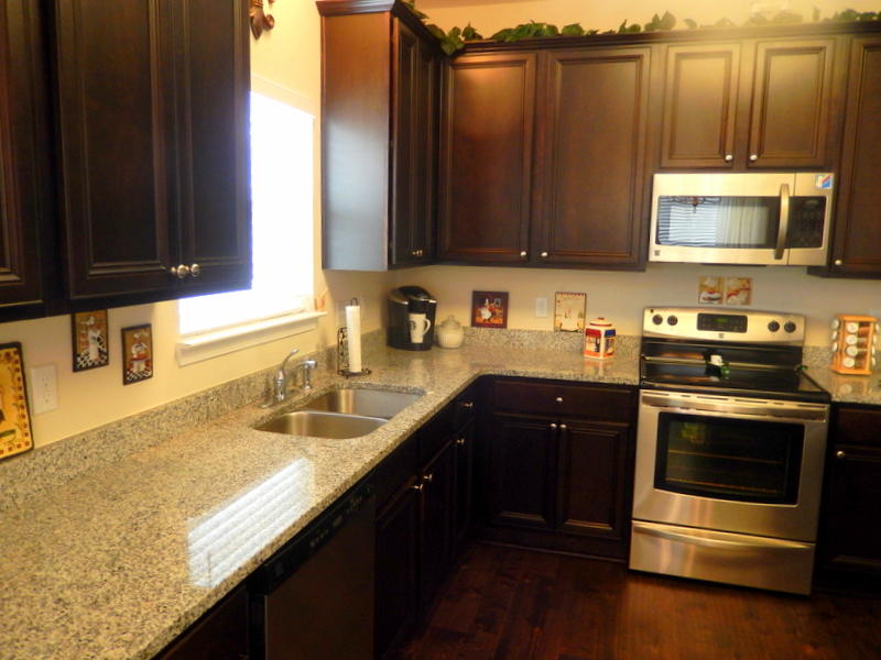 REDWOOD VILLAGE - Residential