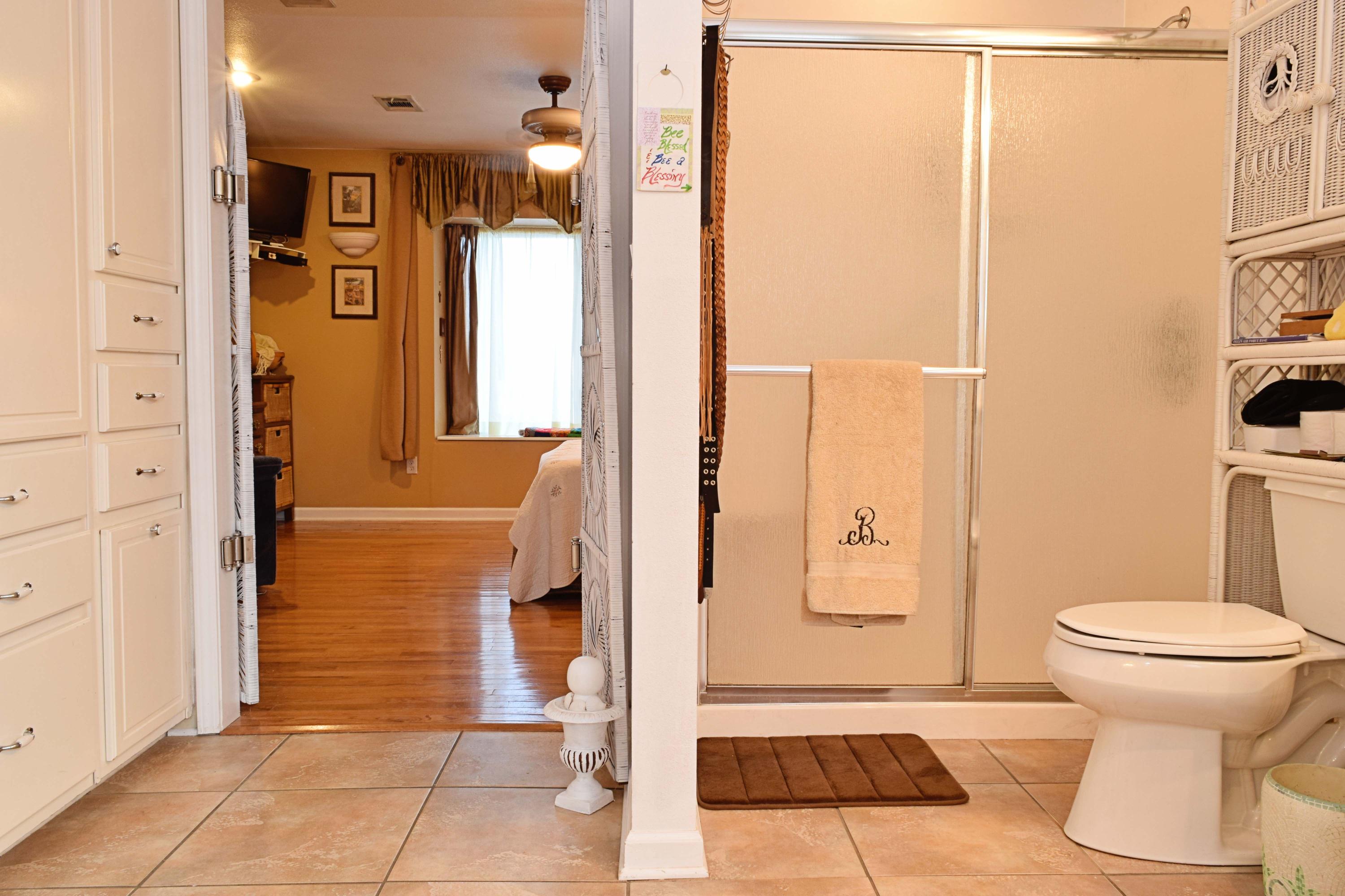 VILLA TASSO TOWN OF - Residential