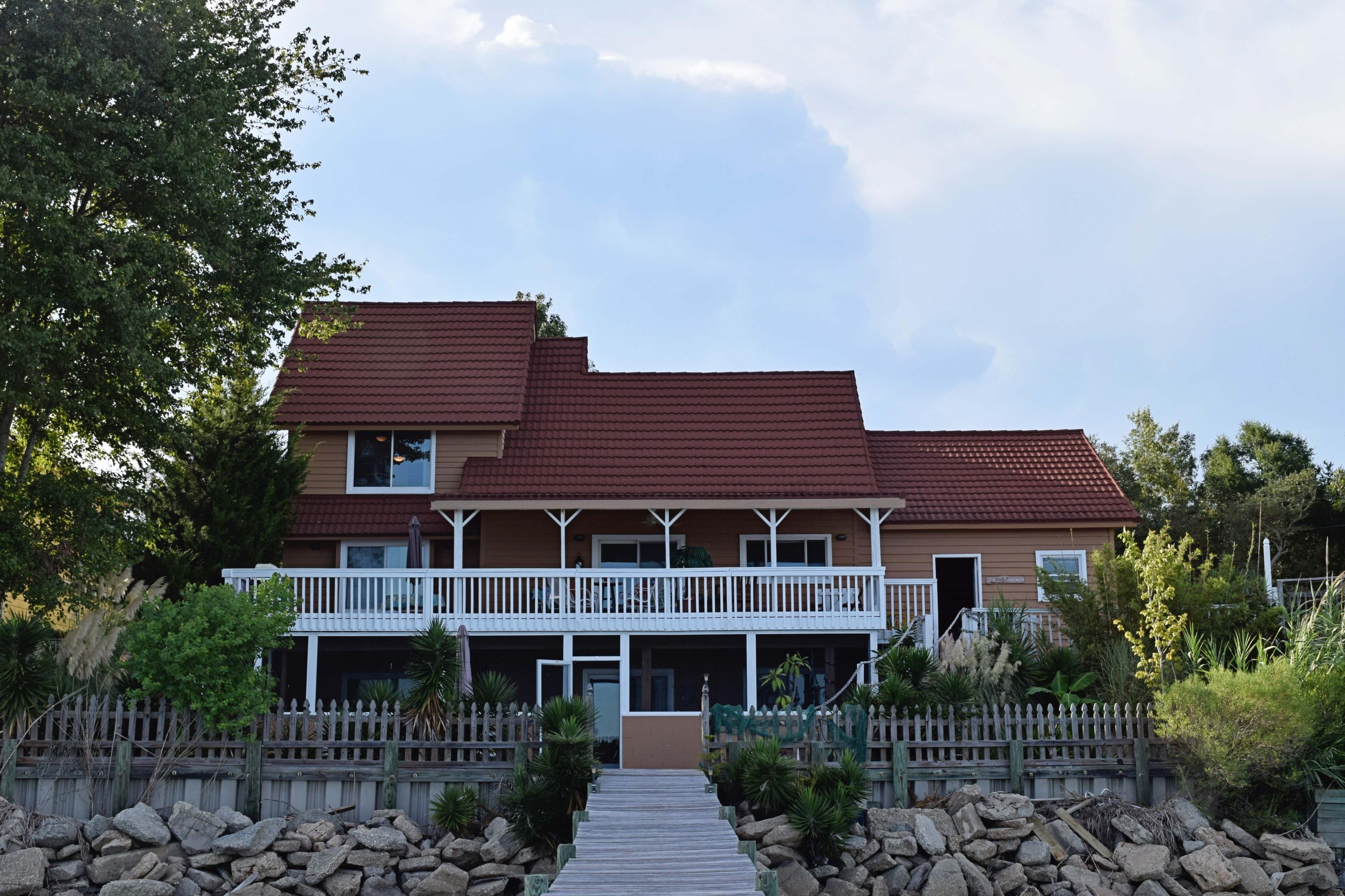 VILLA TASSO TOWN OF - Residential