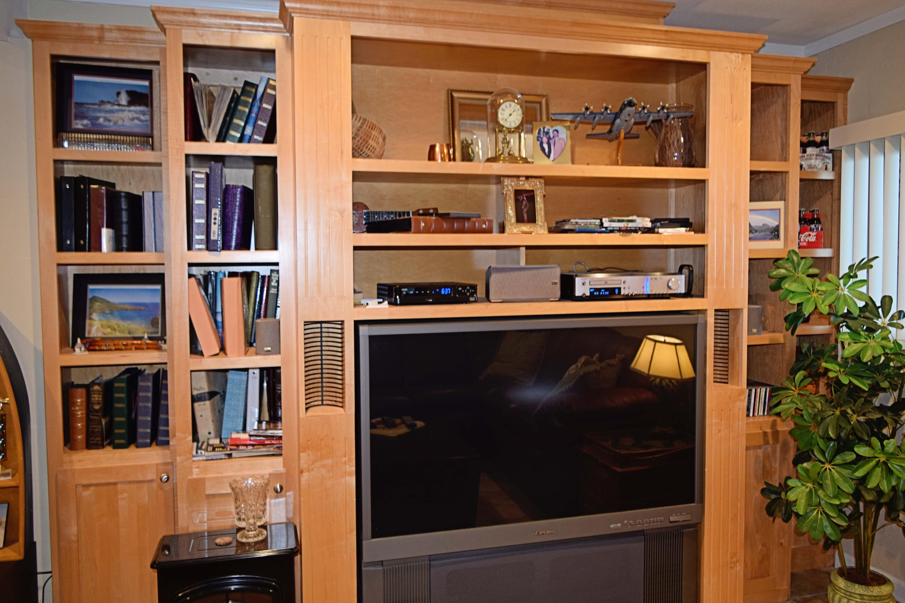 VILLA TASSO TOWN OF - Residential