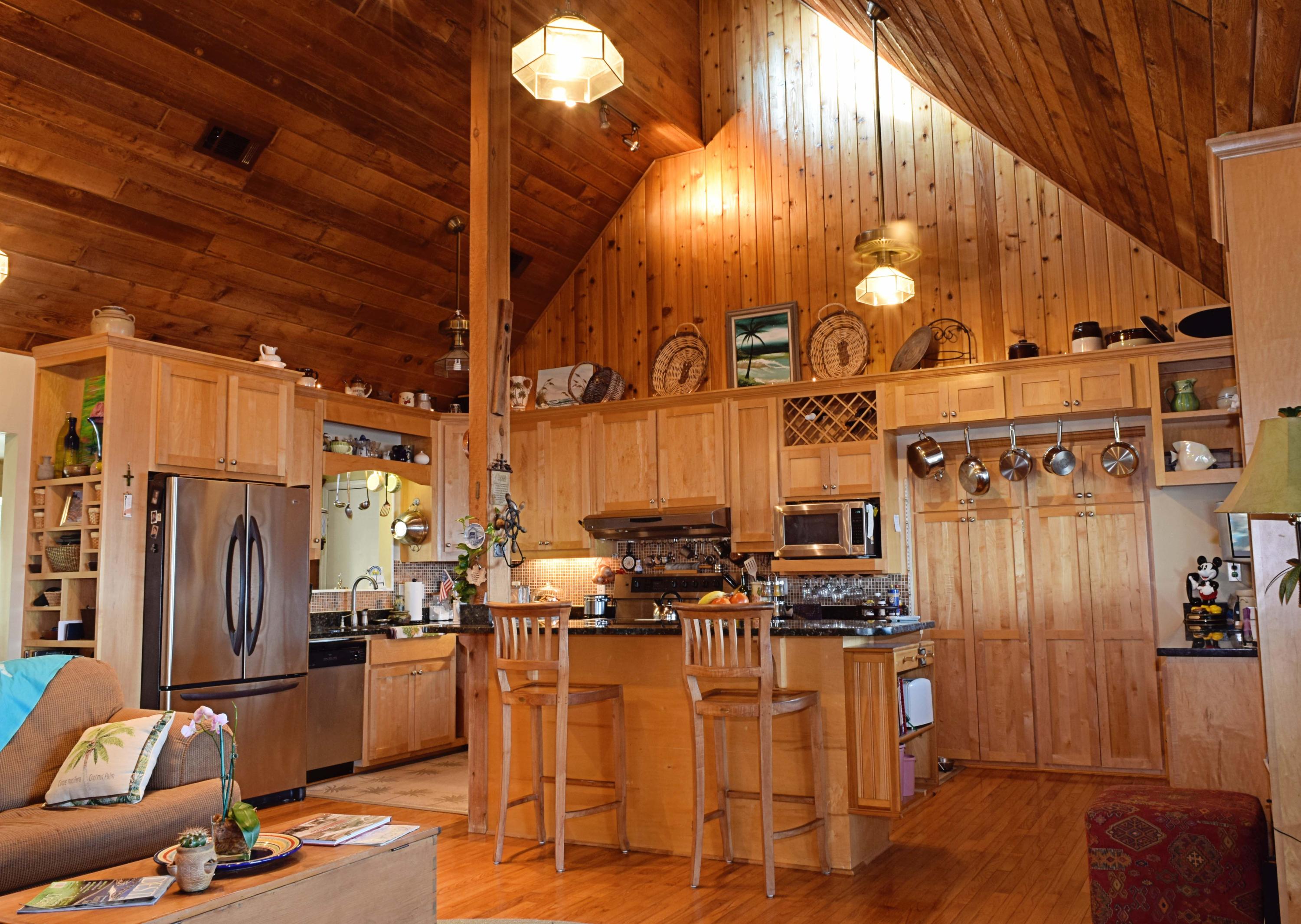 VILLA TASSO TOWN OF - Residential