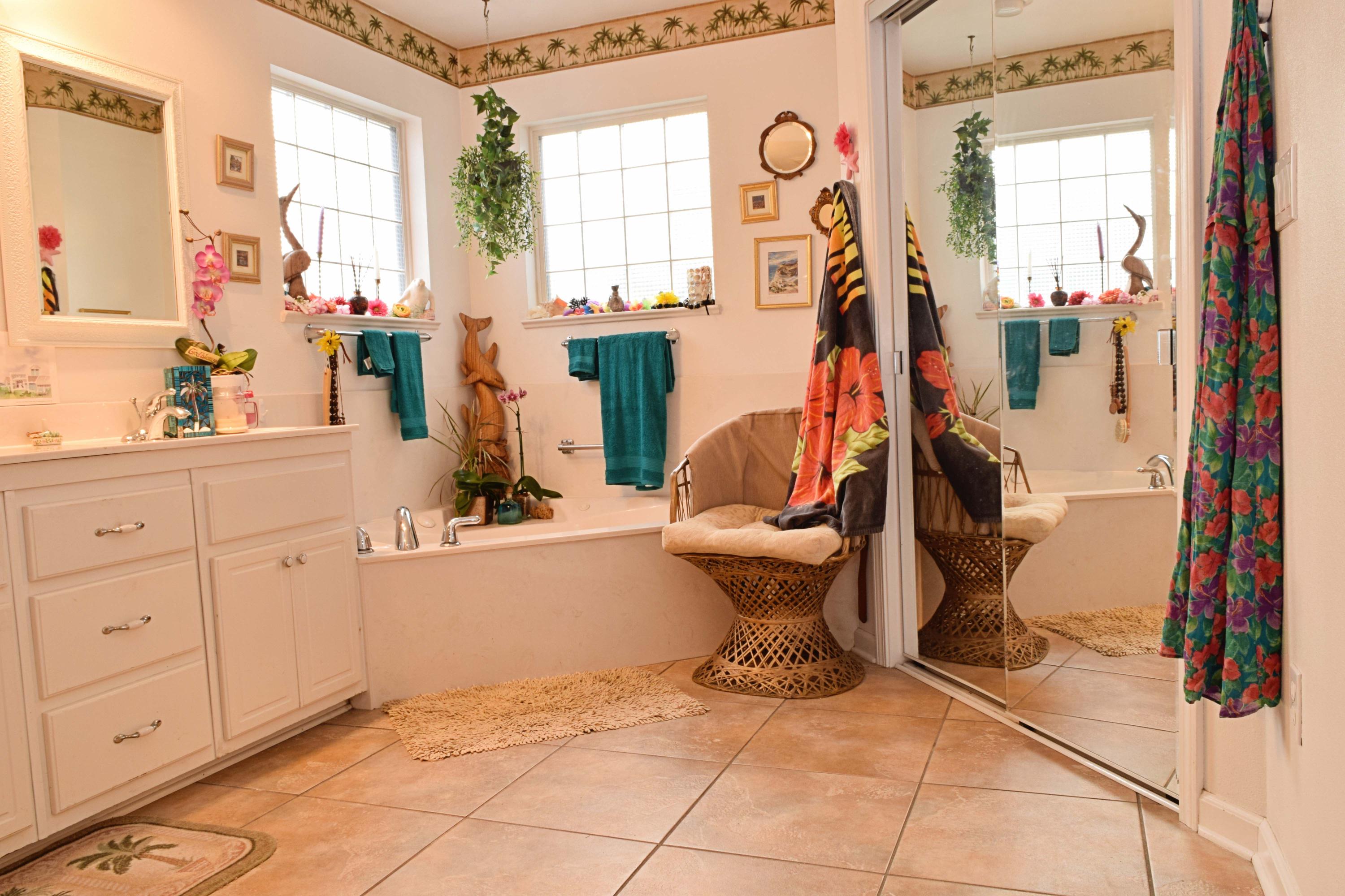 VILLA TASSO TOWN OF - Residential