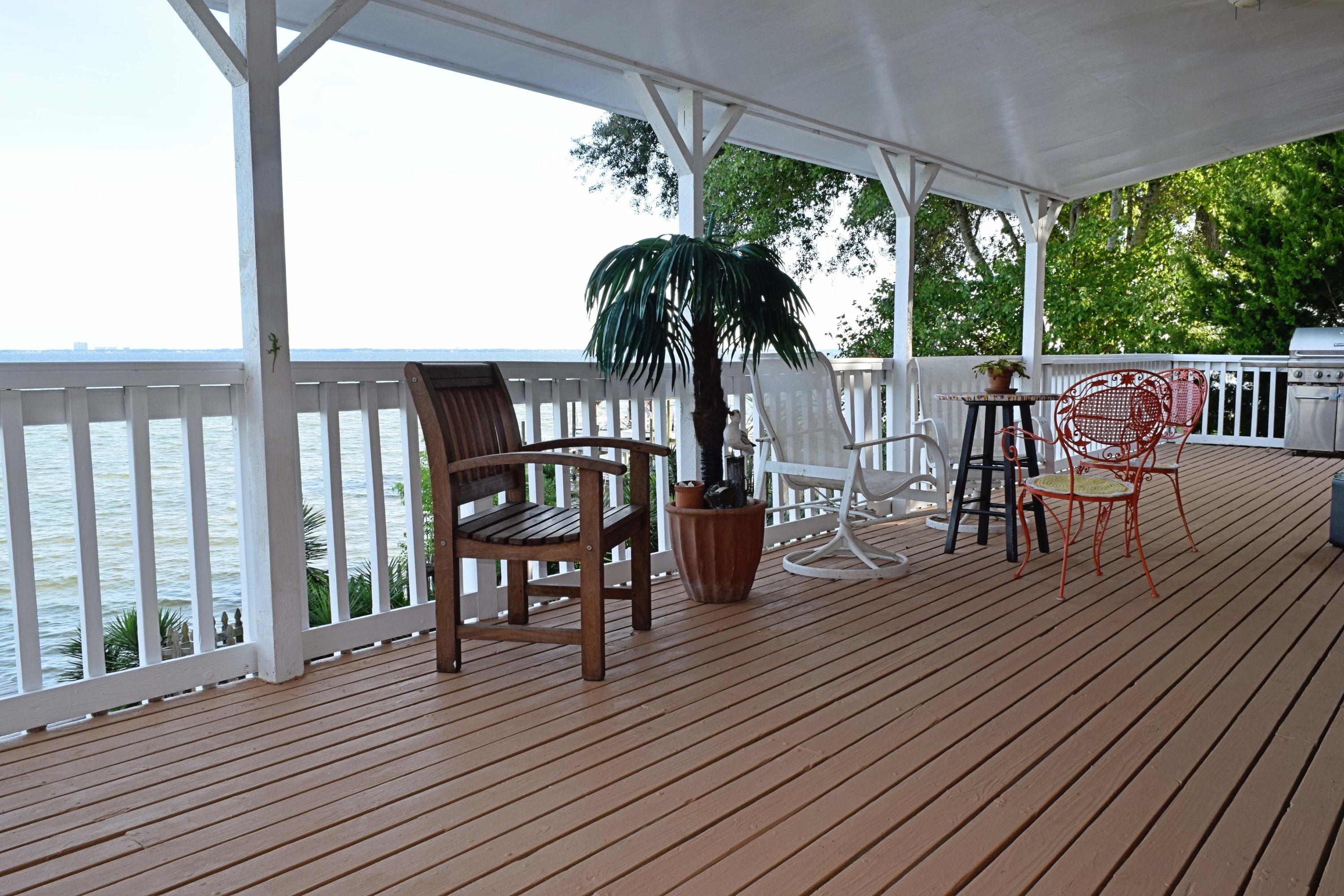 VILLA TASSO TOWN OF - Residential