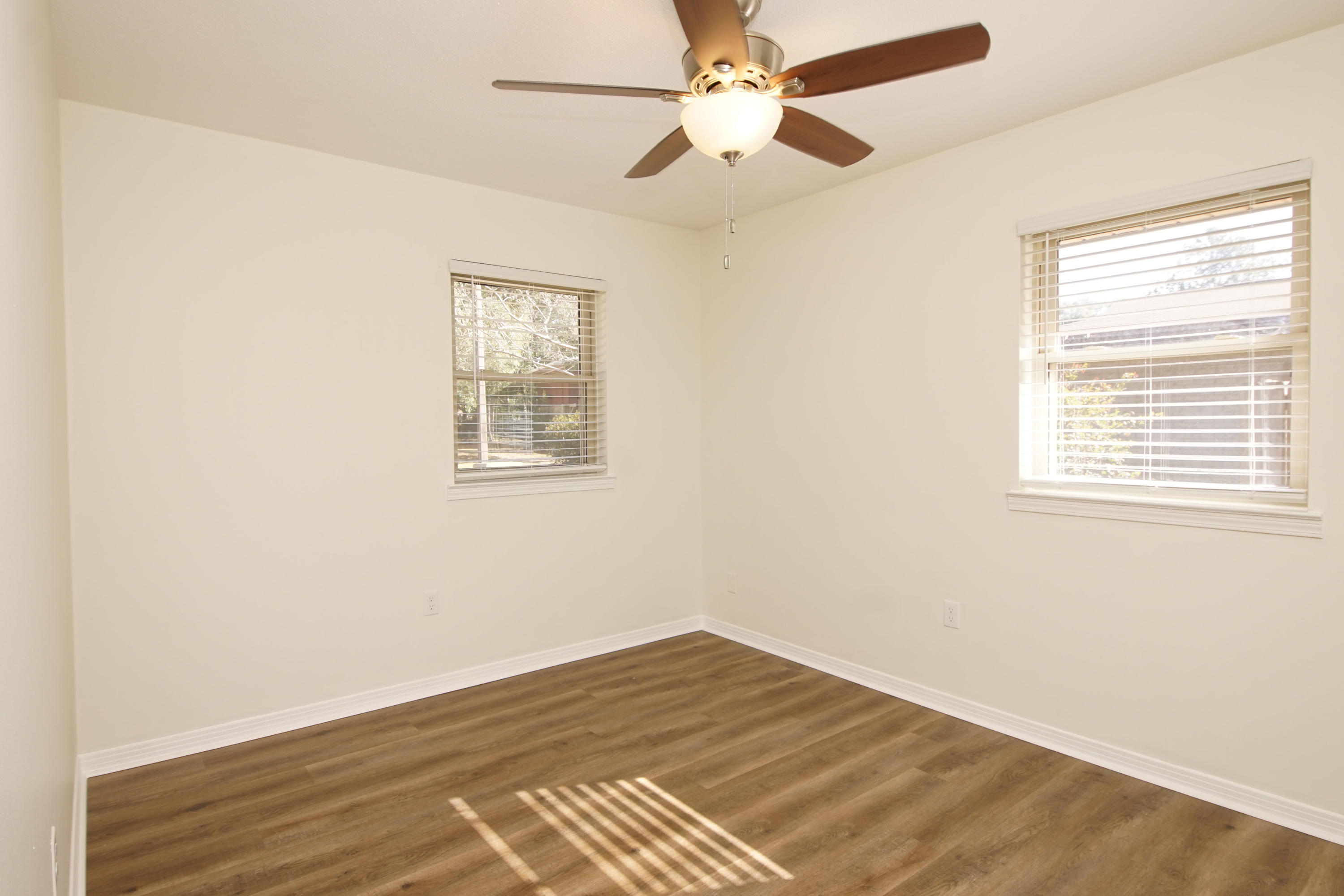 KENWOODSouth Range 24 (242000.00) - Residential