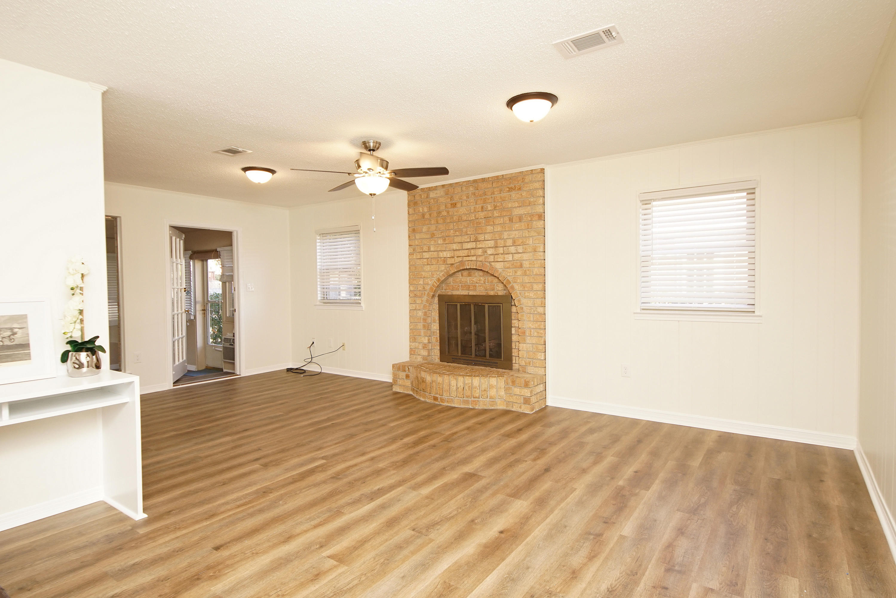 KENWOODSouth Range 24 (242000.00) - Residential