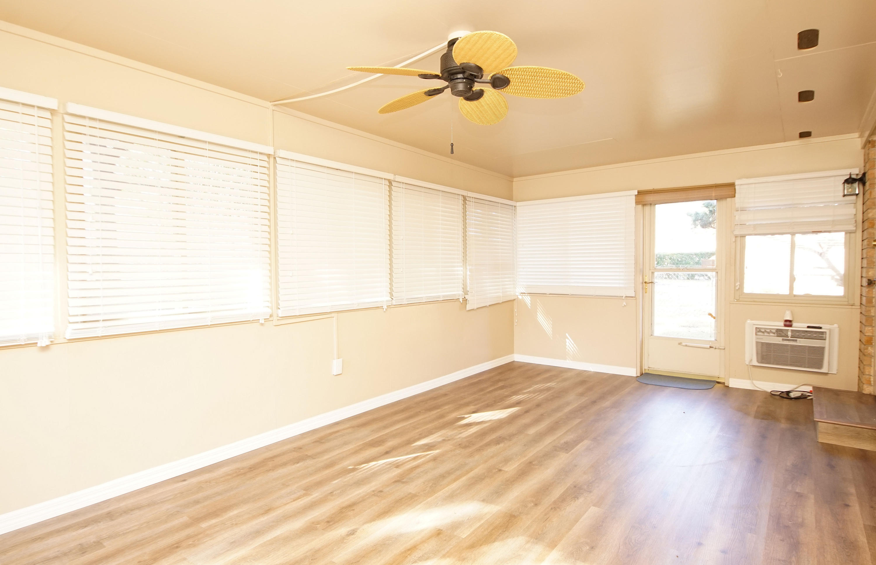 KENWOODSouth Range 24 (242000.00) - Residential