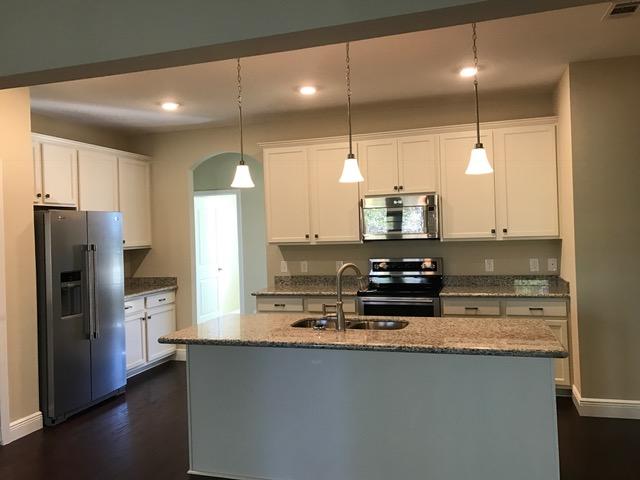 HOLLEY BY THE SEA - Residential