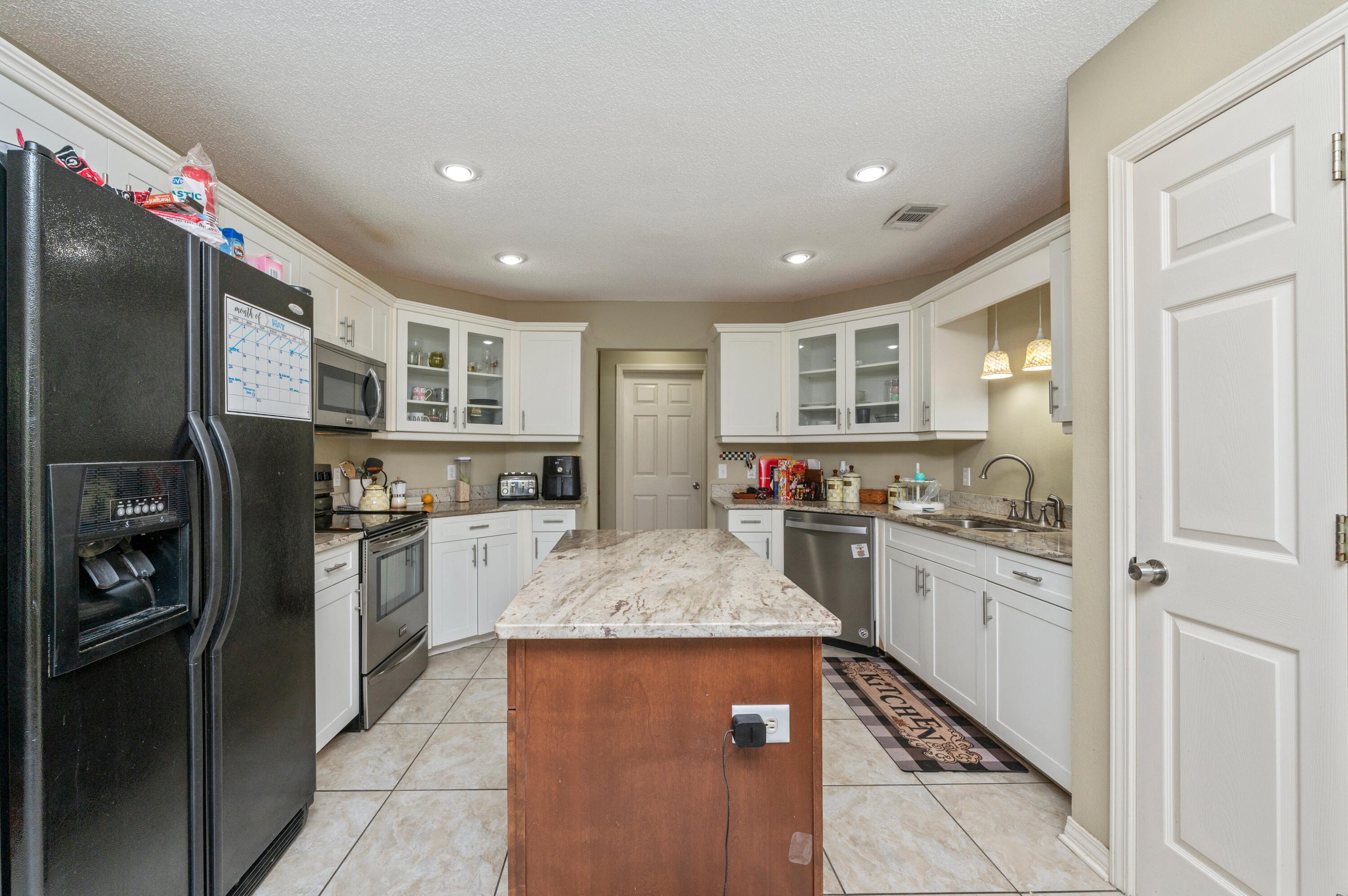 SANDY BEACH ESTATES - Residential