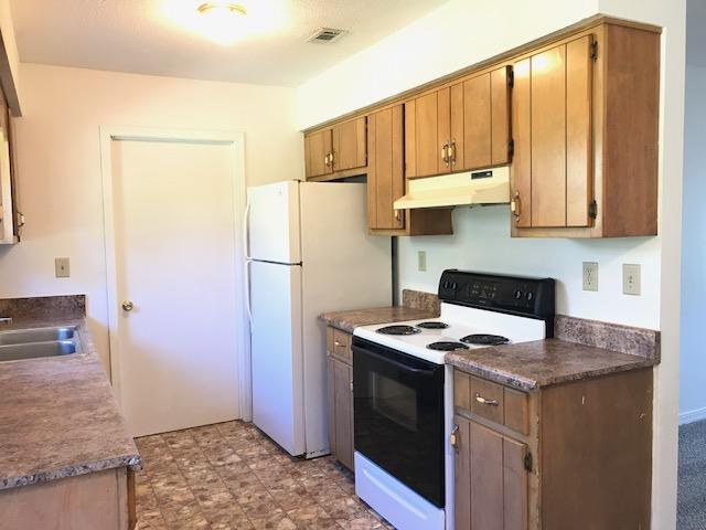 METES & BOUNDS - Residential Lease