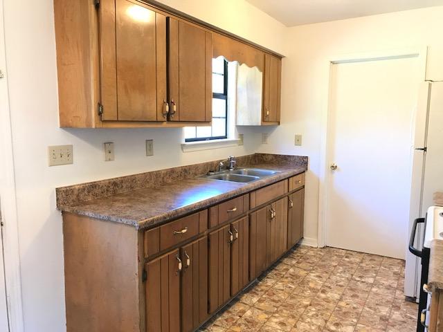 METES & BOUNDS - Residential Lease