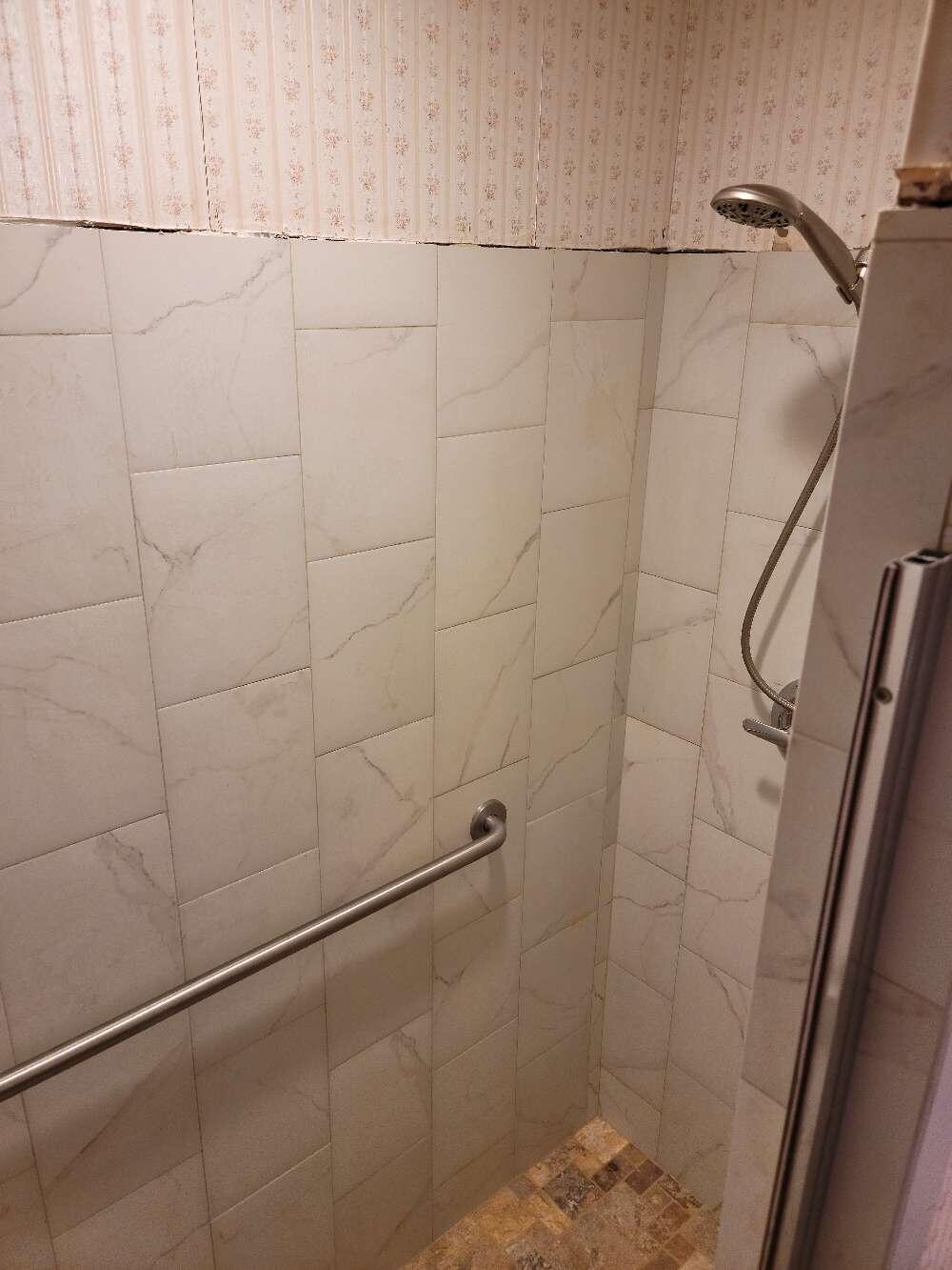 BAY PARK MANOR THE - Residential