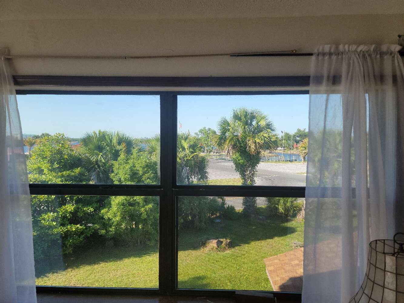 BAY PARK MANOR THE - Residential