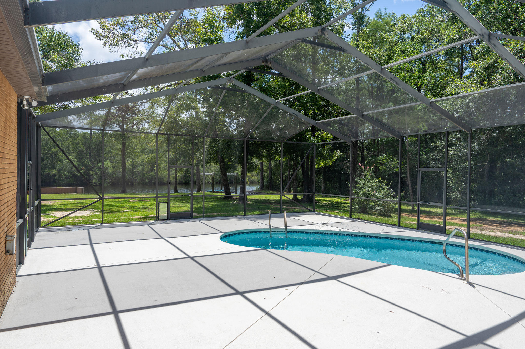 4843 County Highway 3280 - Residential