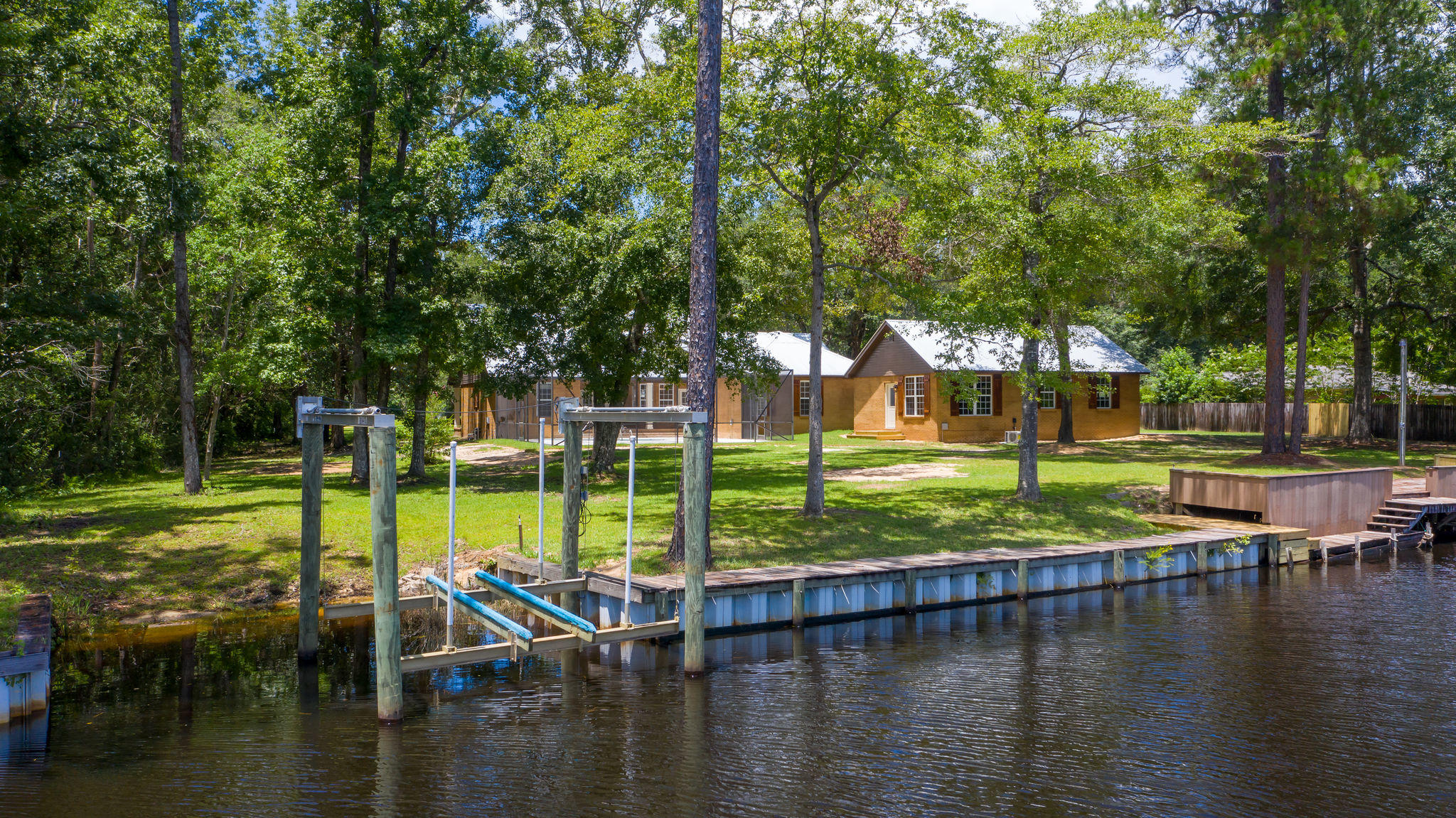 4843 County Highway 3280 - Residential