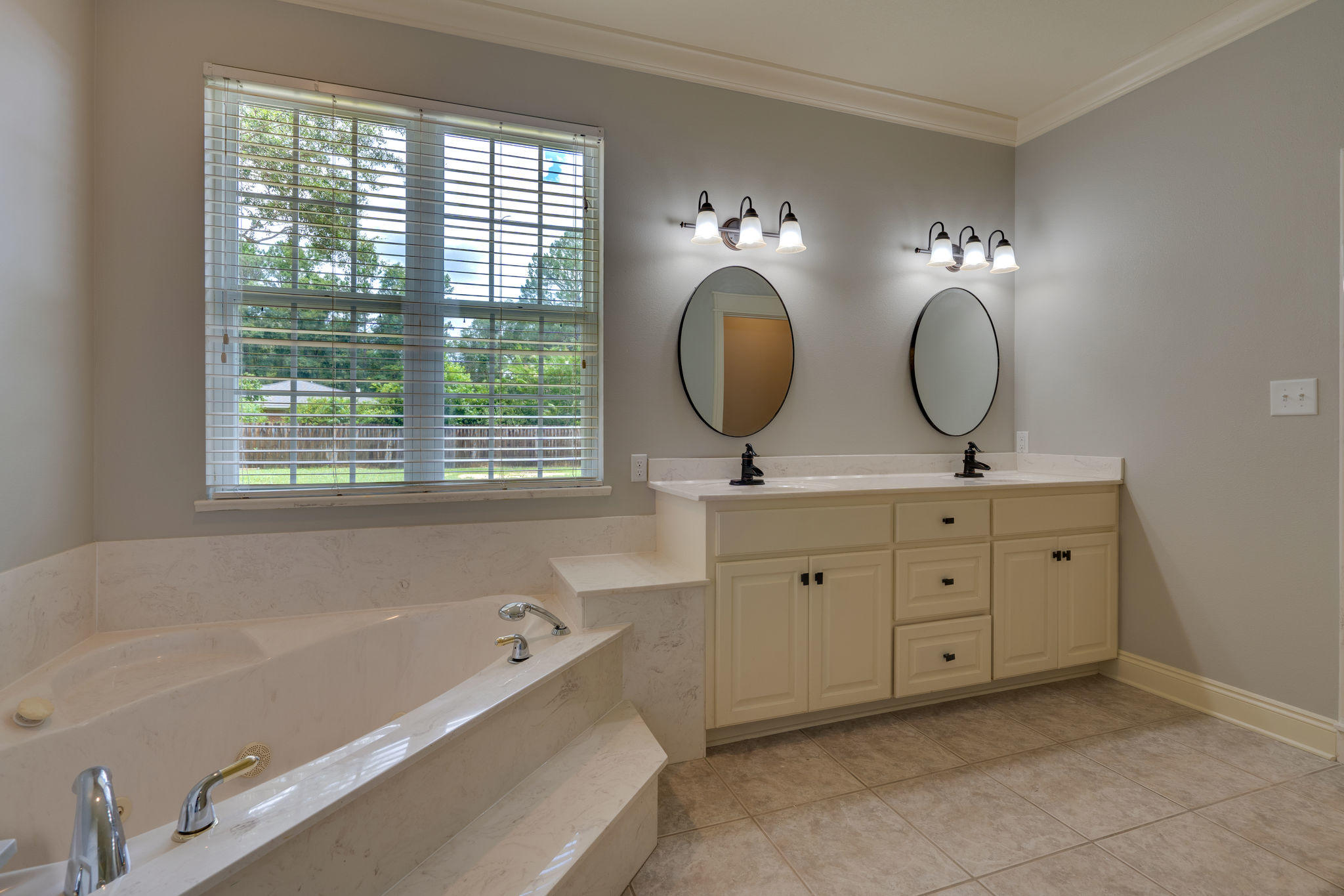 4843 County Highway 3280 - Residential