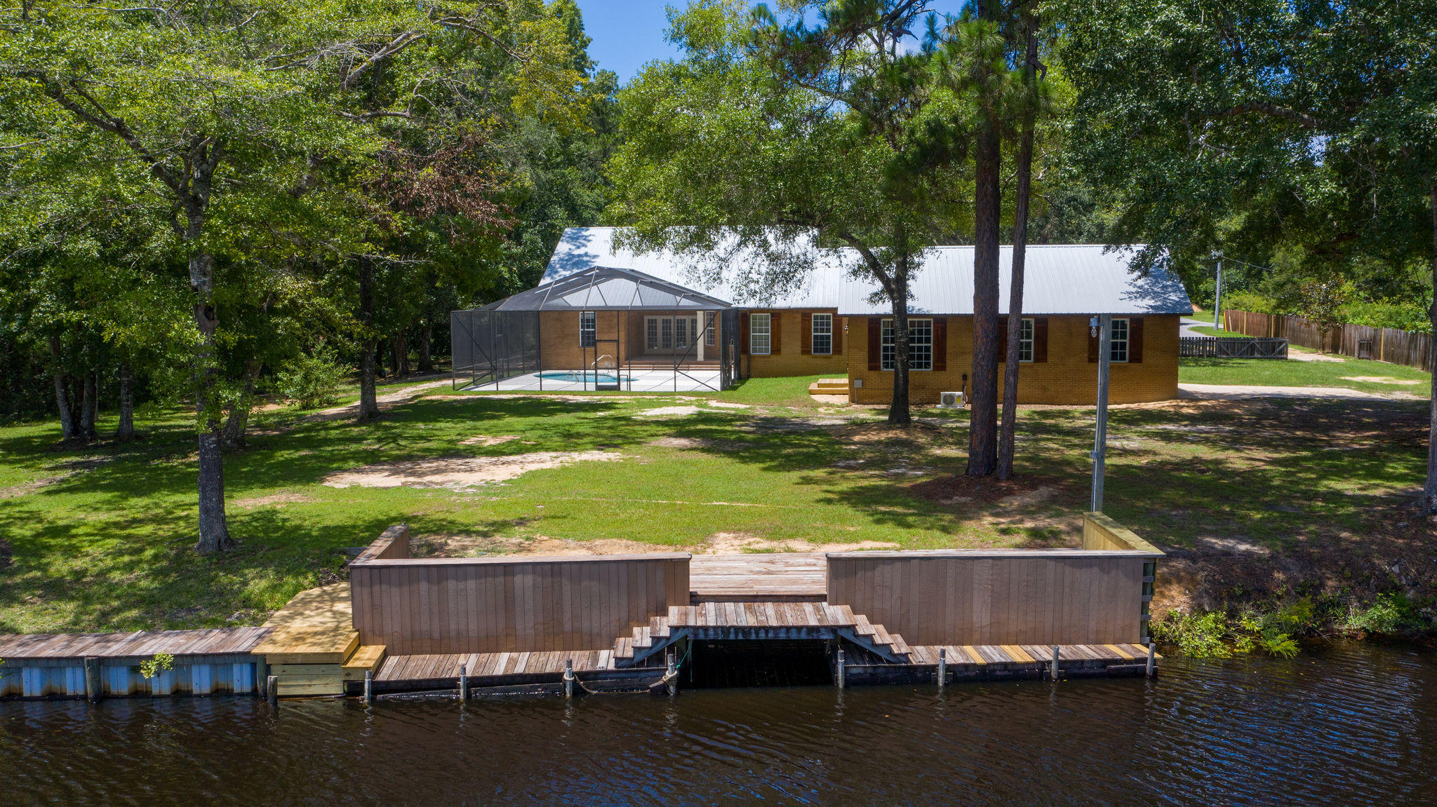 4843 County Highway 3280 - Residential