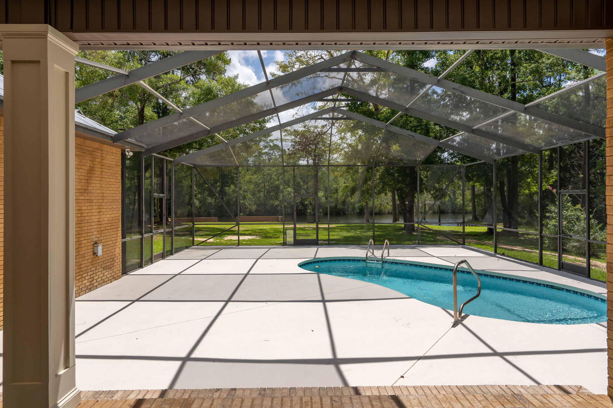 4843 County Highway 3280 - Residential