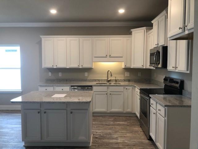 STONEGATE - Residential