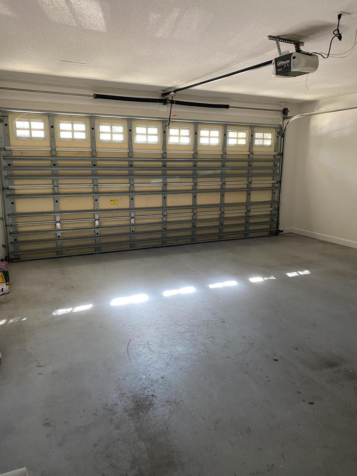 SUMMERWOOD - Residential