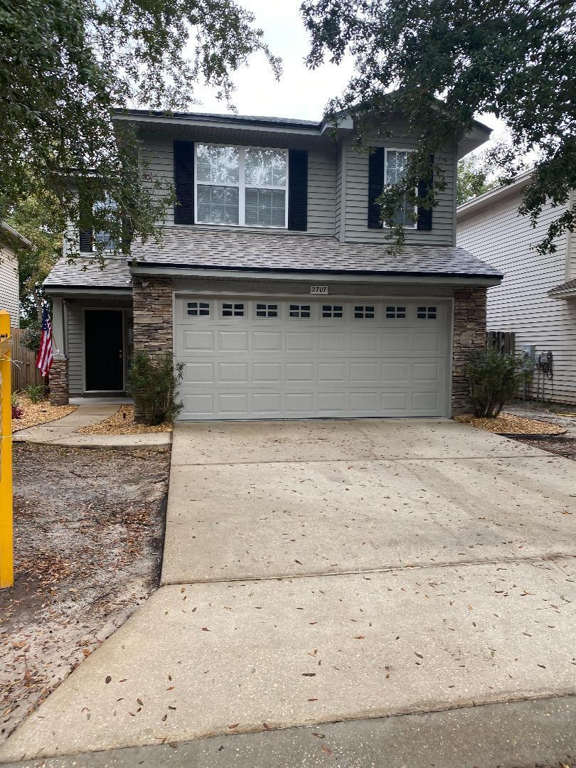 SUMMERWOOD - Residential