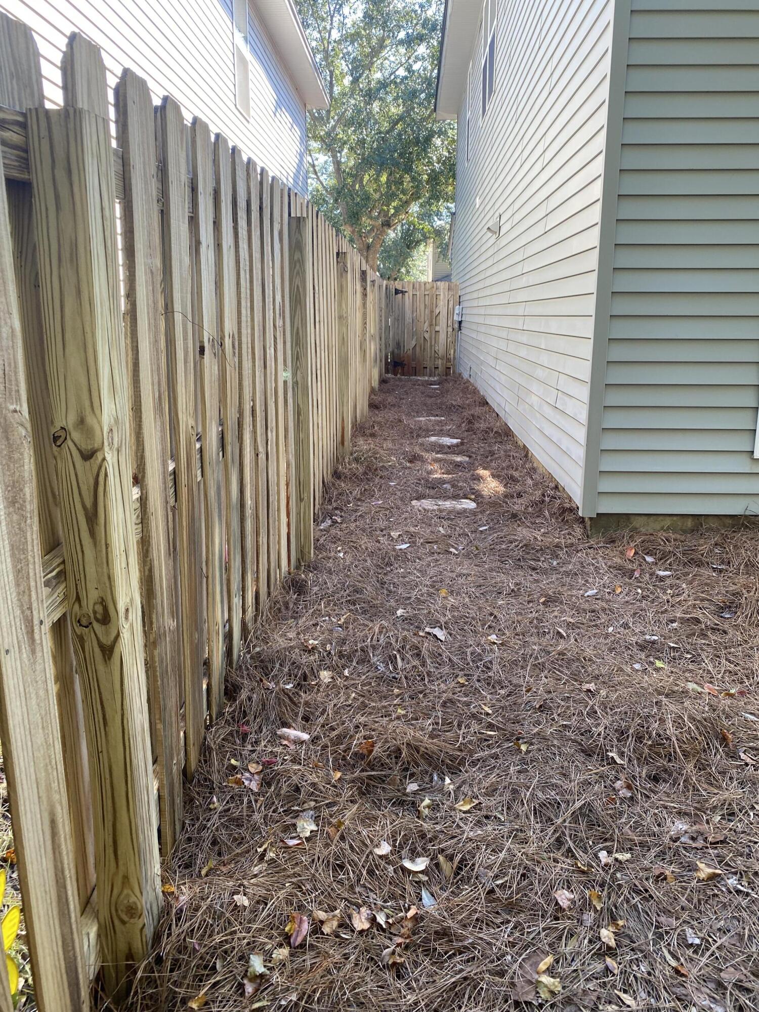 SUMMERWOOD - Residential