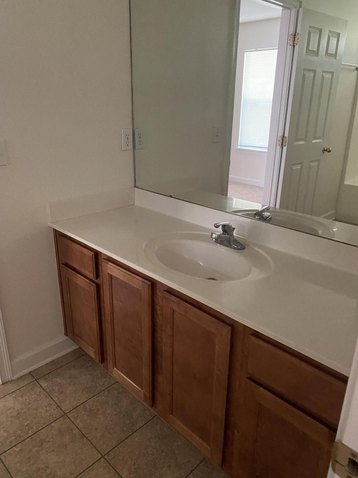 SUMMERWOOD - Residential