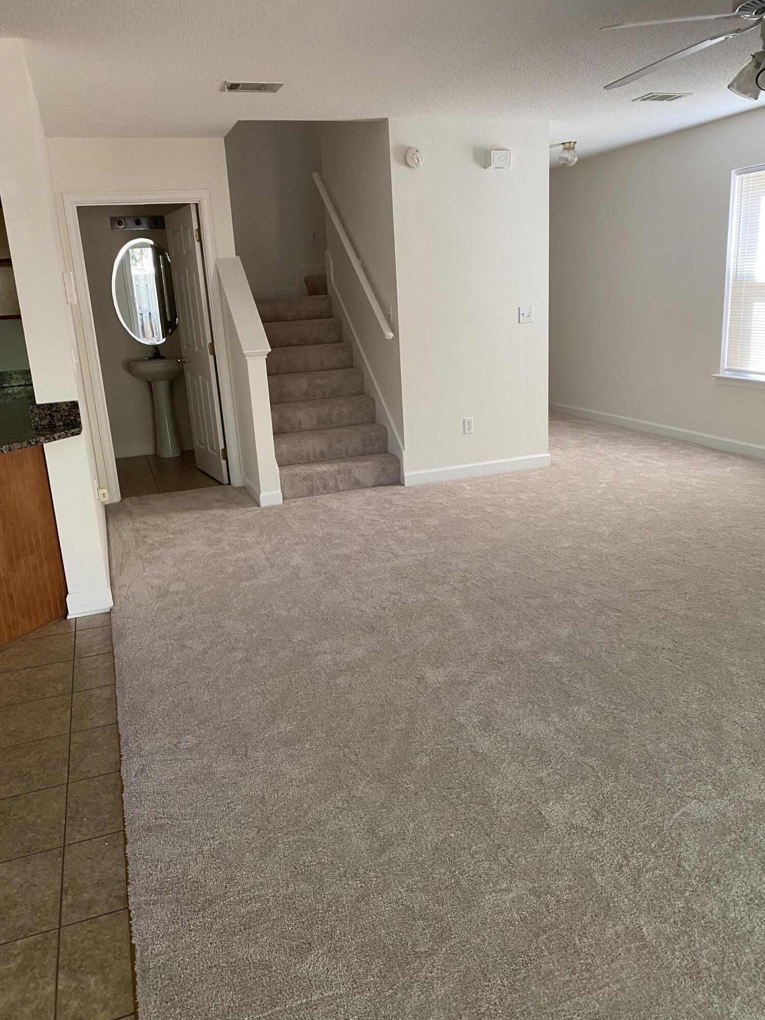 SUMMERWOOD - Residential