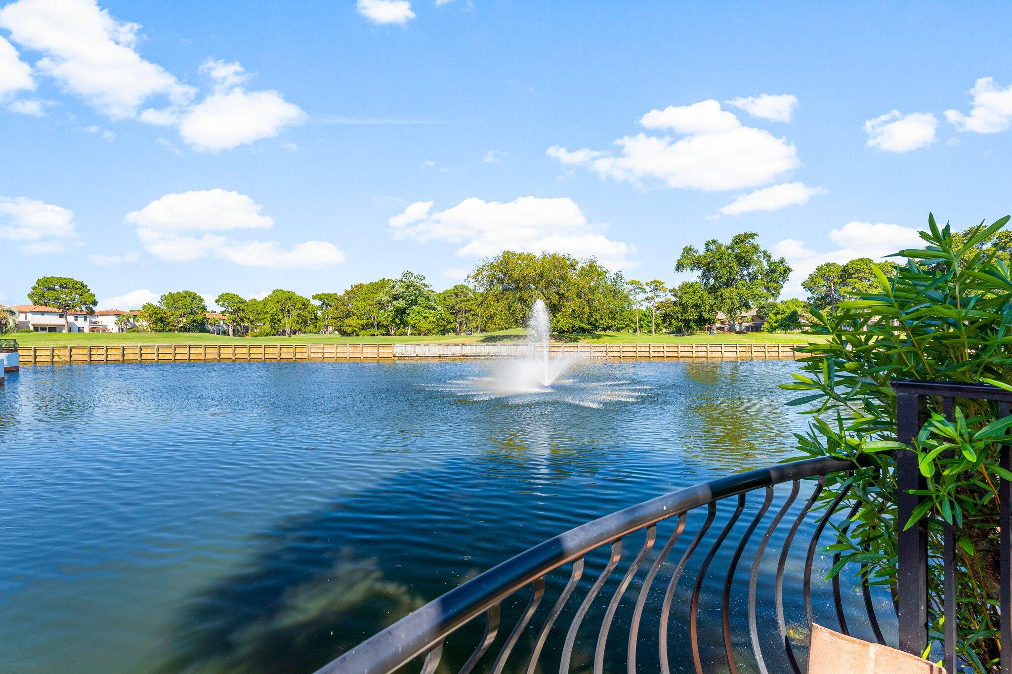 FOUNTAINS AT SANDESTIN - Residential