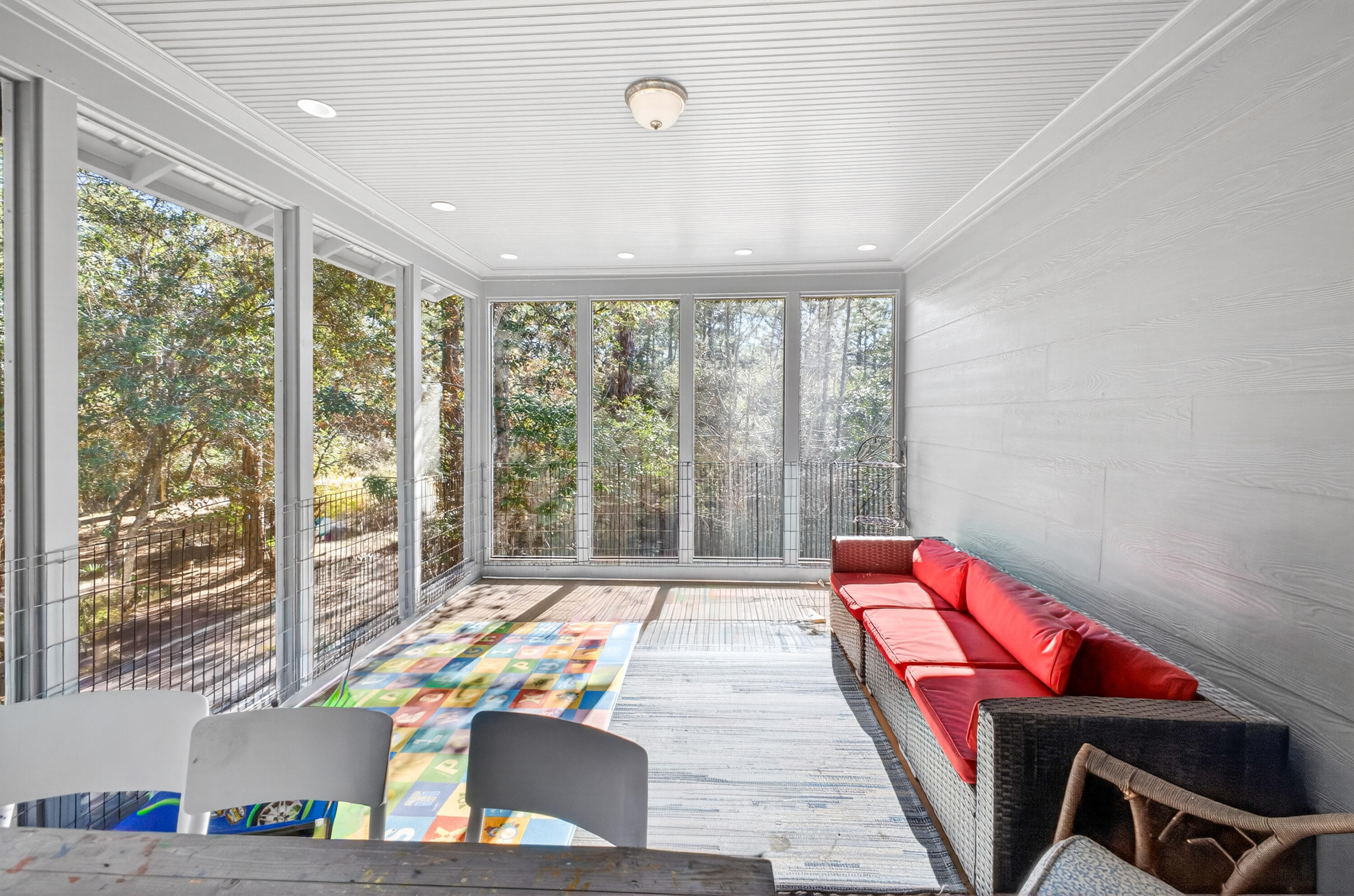 SHALLOWS S/D THE - Residential