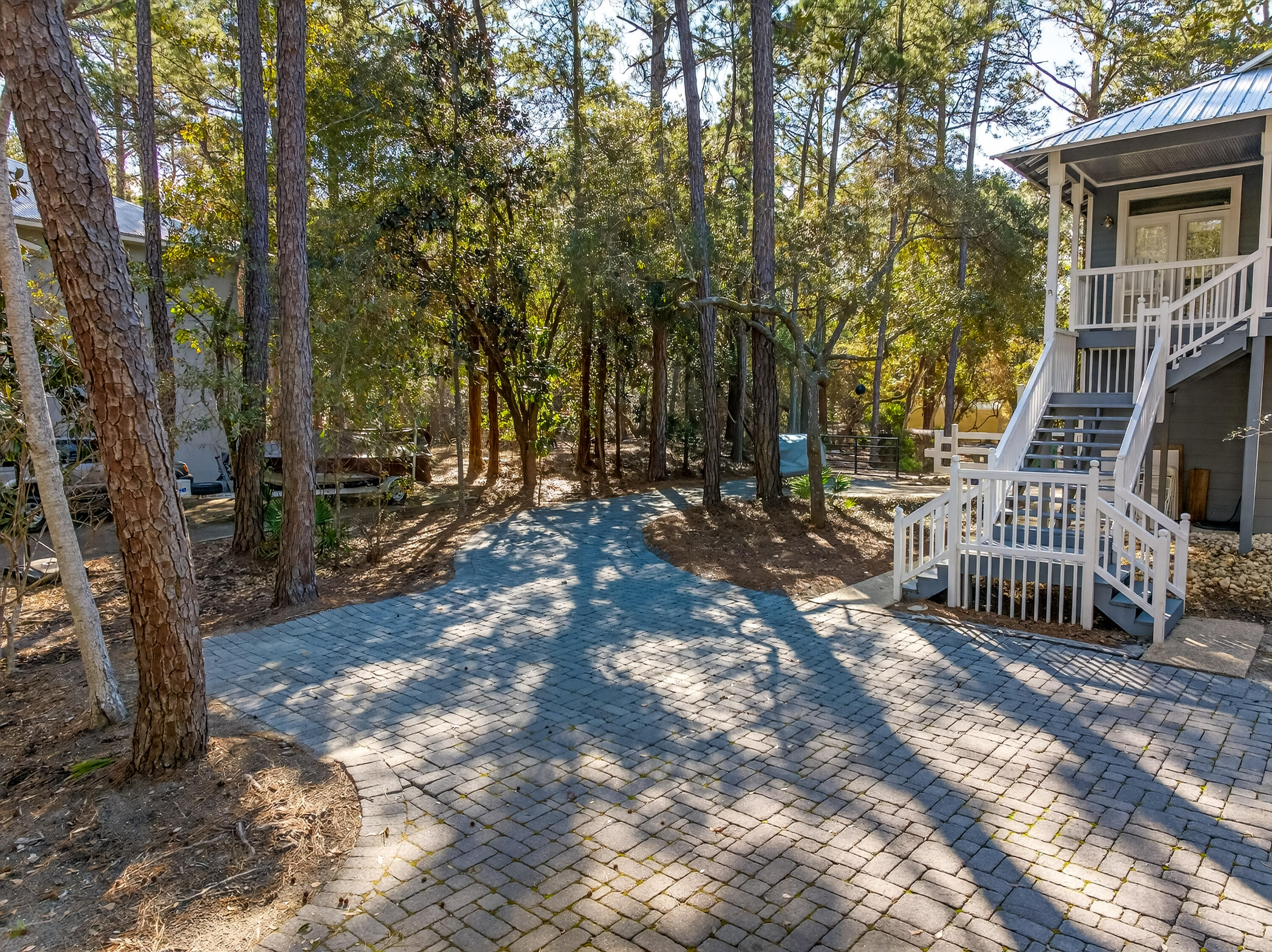 SHALLOWS S/D THE - Residential