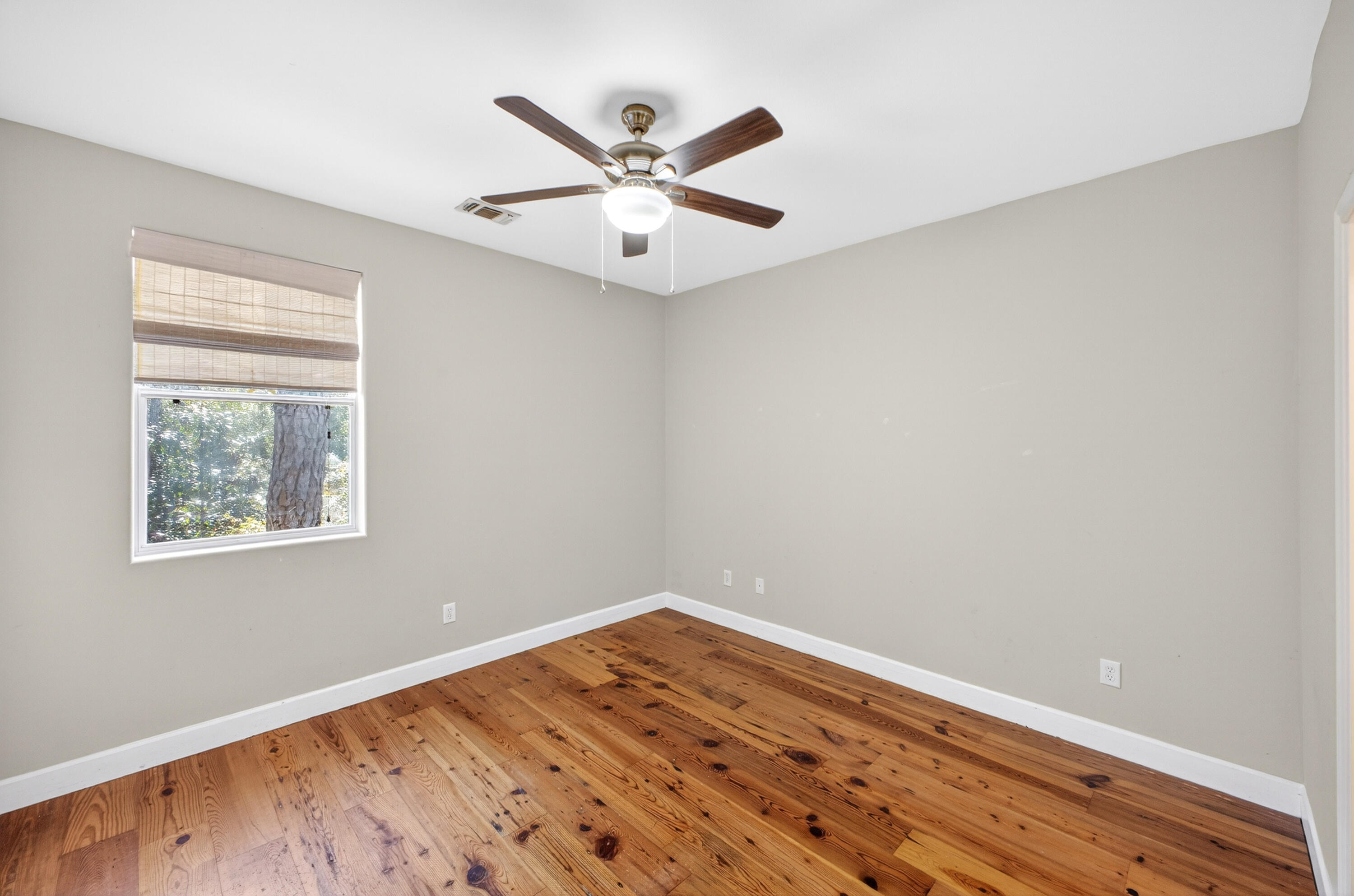 SHALLOWS S/D THE - Residential