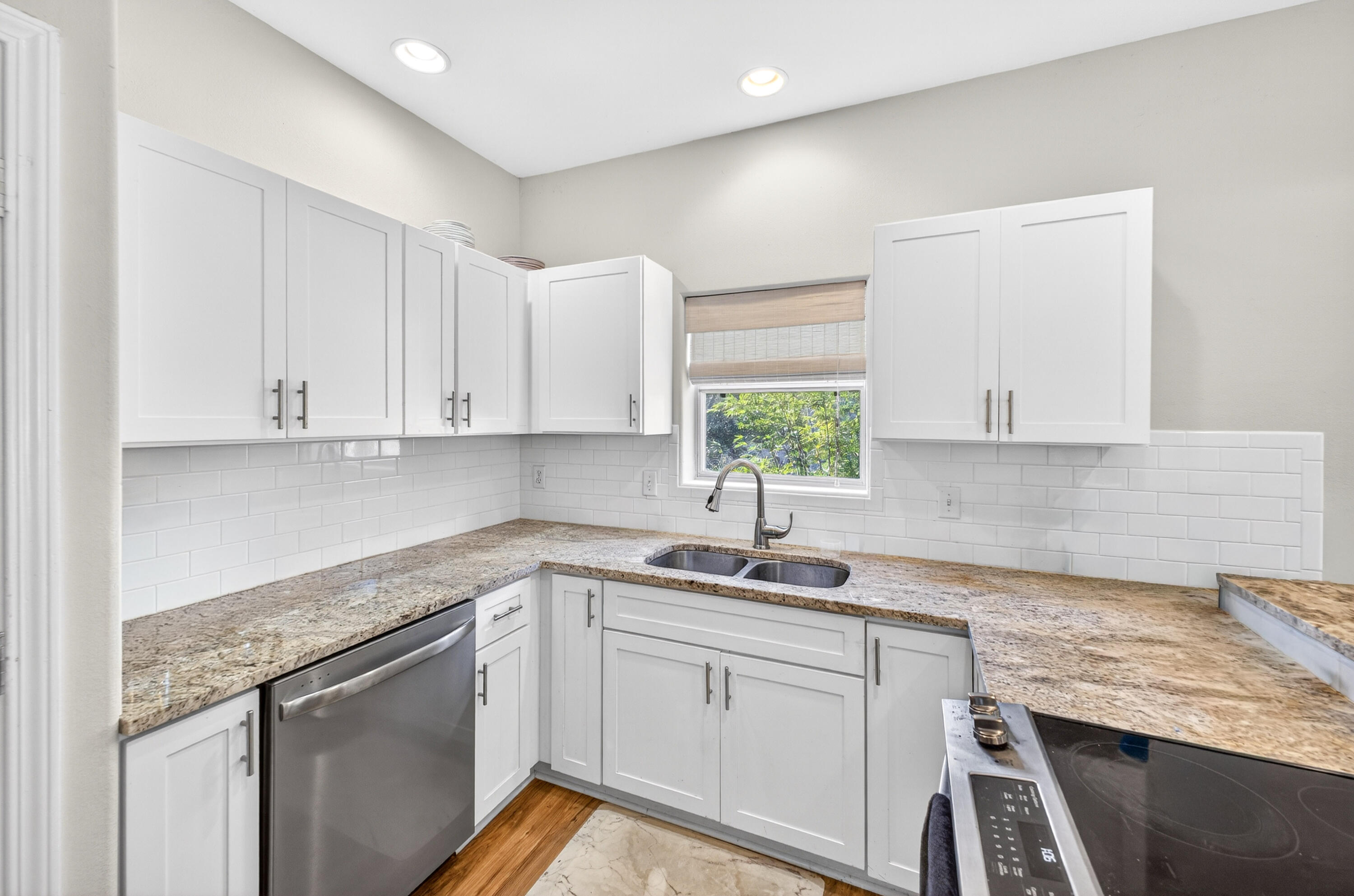 SHALLOWS S/D THE - Residential