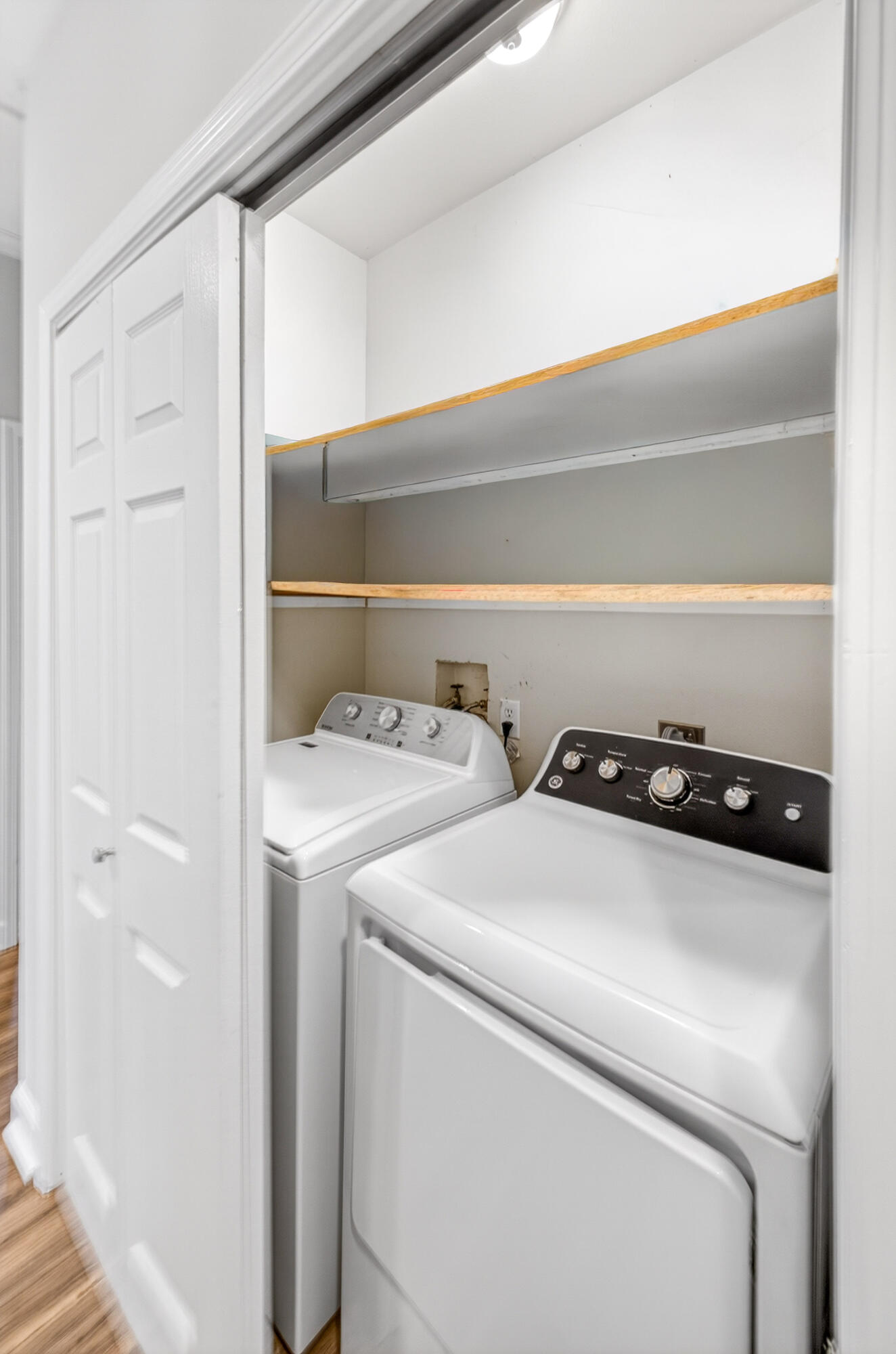 SHALLOWS S/D THE - Residential