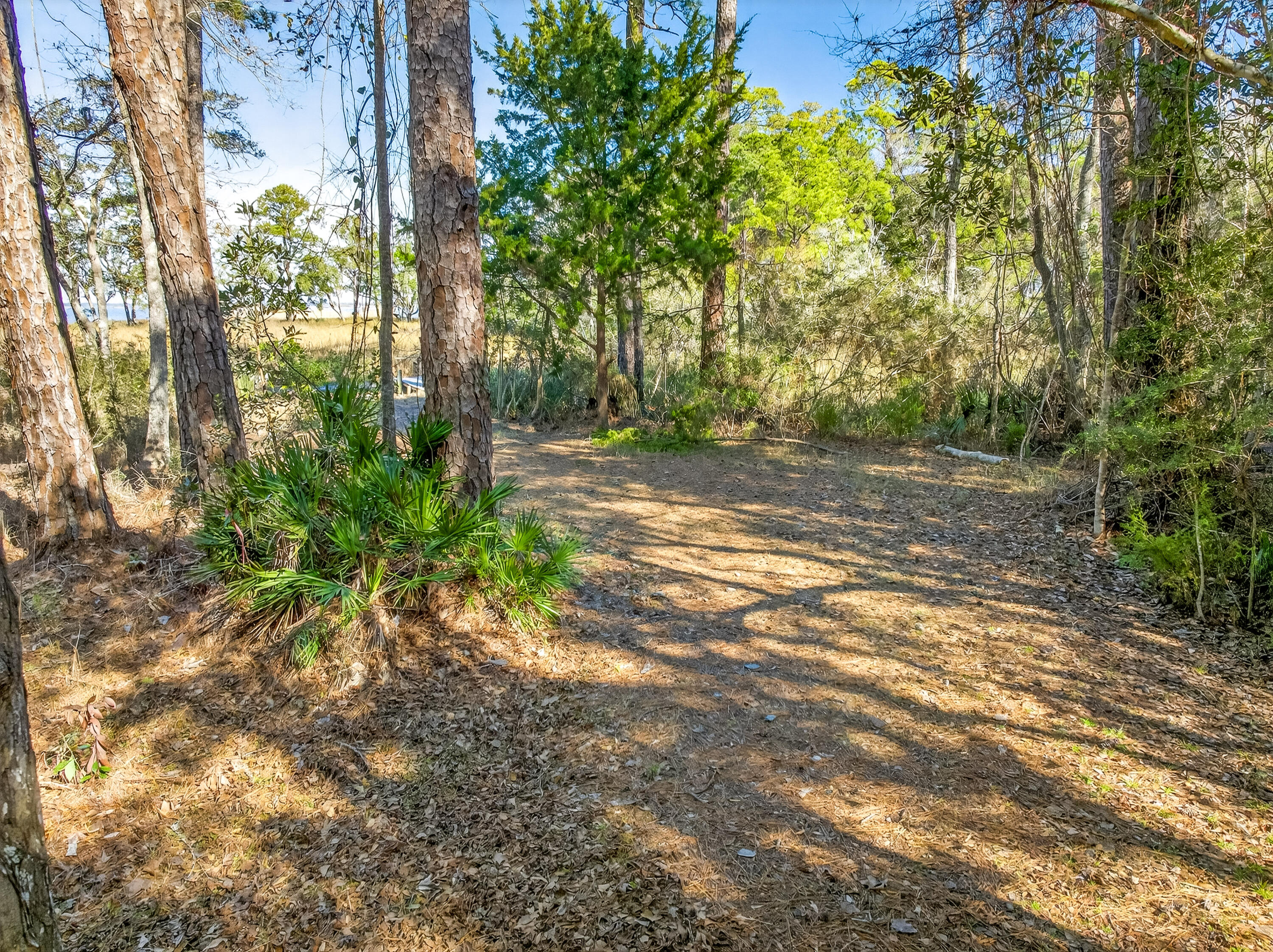 SHALLOWS S/D THE - Residential