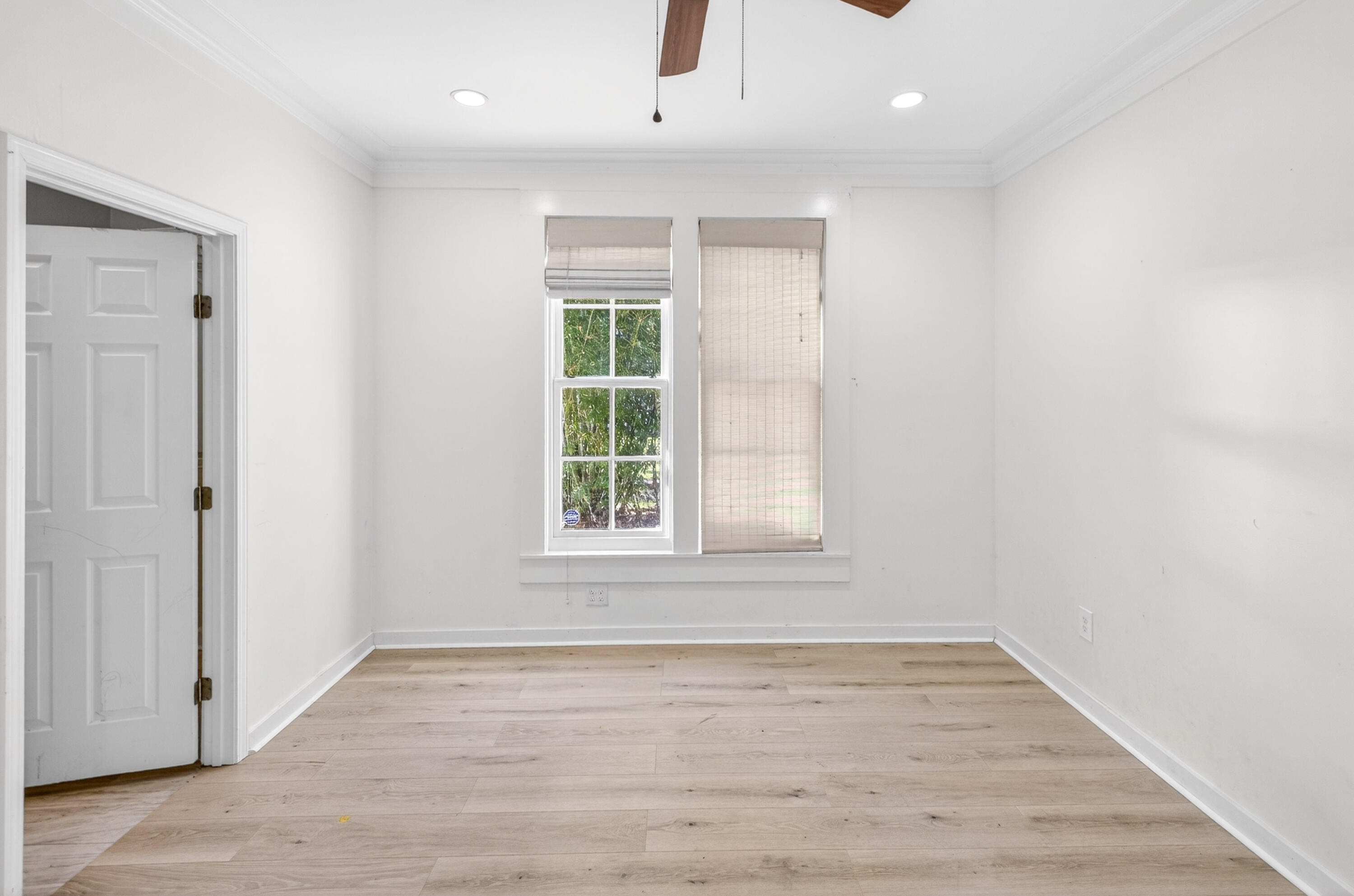 SHALLOWS S/D THE - Residential