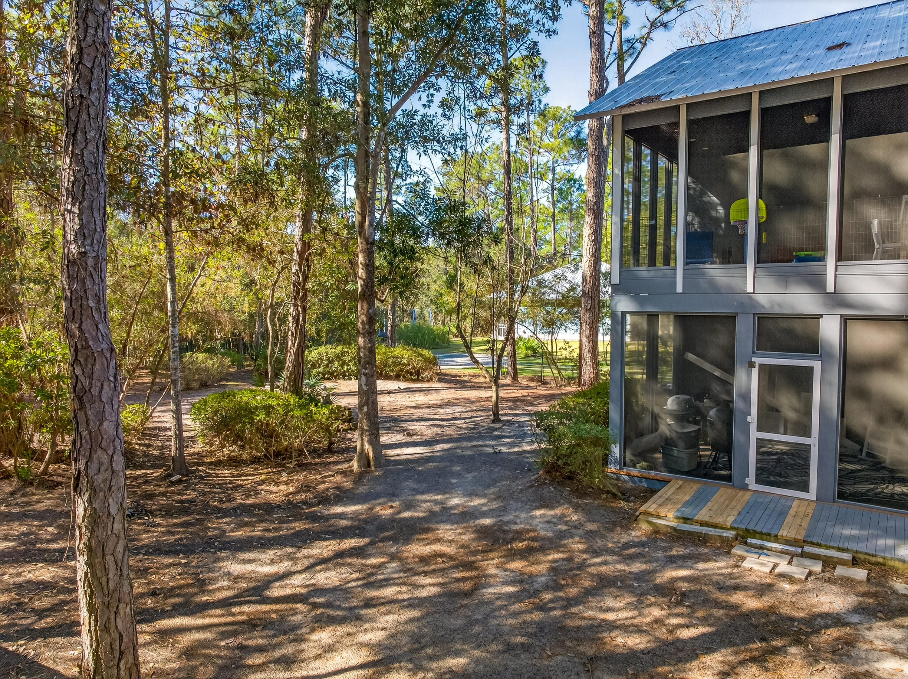 SHALLOWS S/D THE - Residential