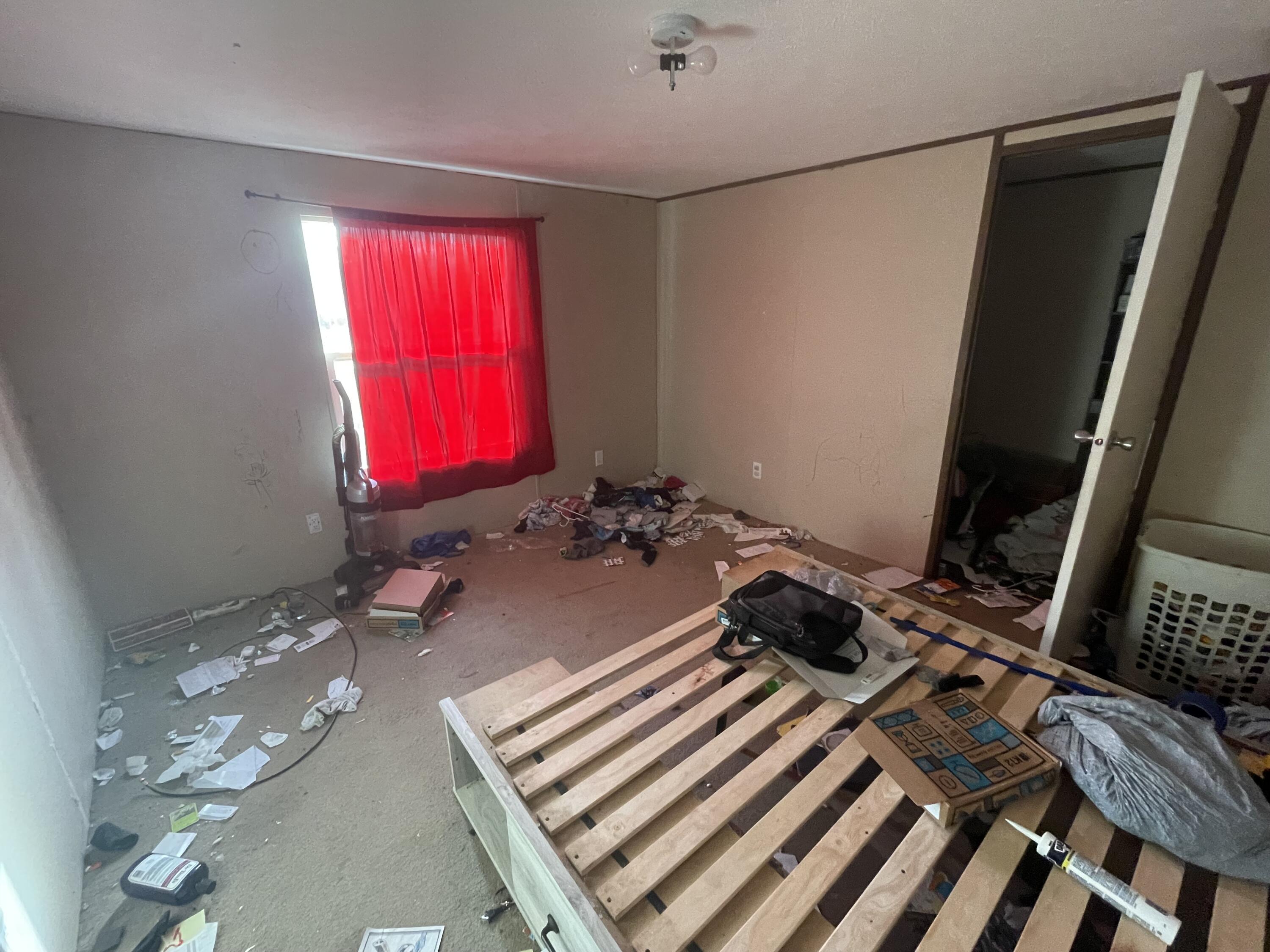 TRIPLE LAKES ESTATES - Residential