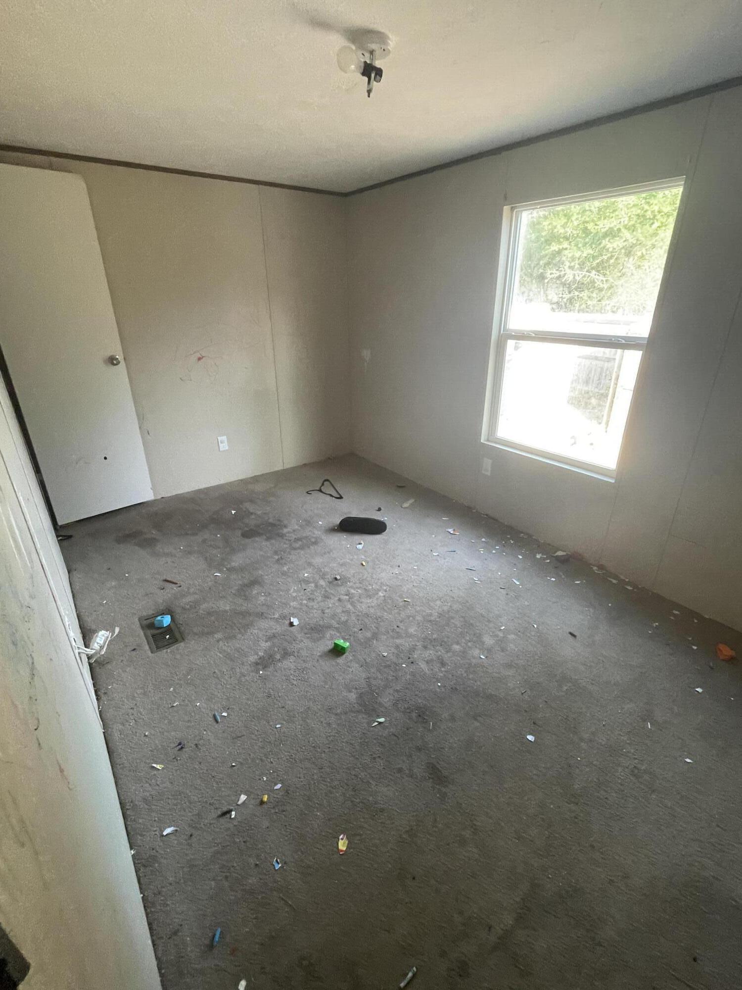 TRIPLE LAKES ESTATES - Residential