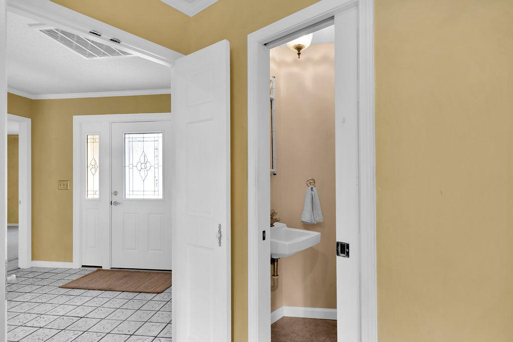 LAKE LORRAINE ESTATES - Residential