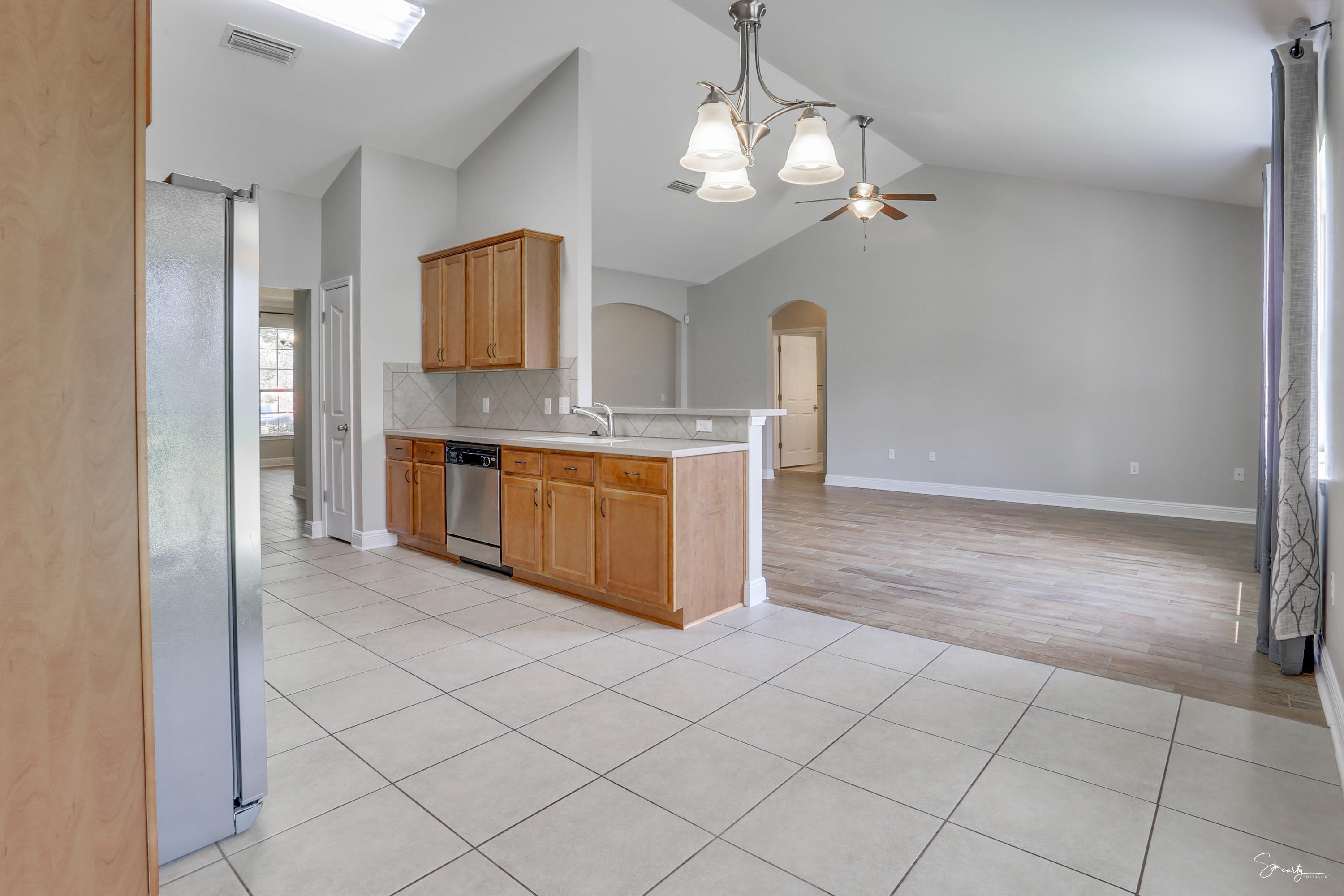 ROLLING RIDGE S/D - Residential