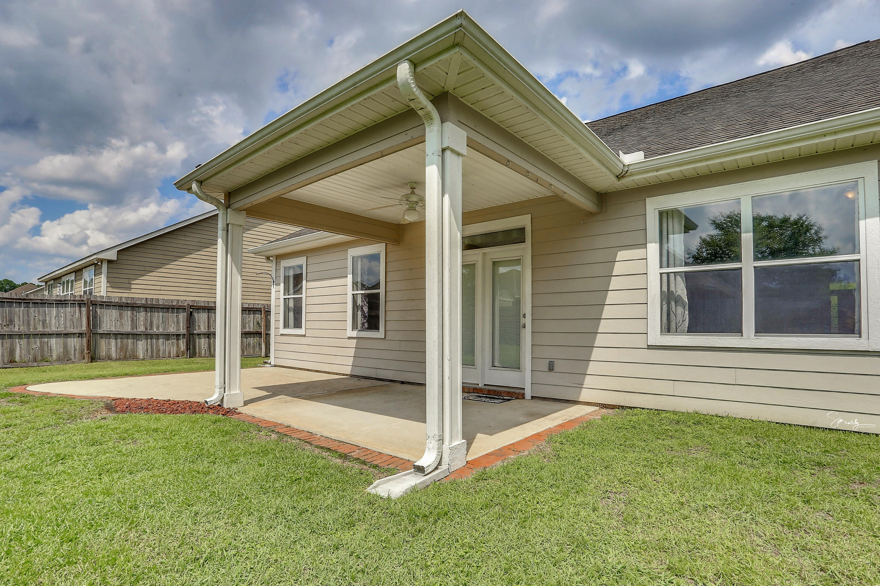 ROLLING RIDGE S/D - Residential