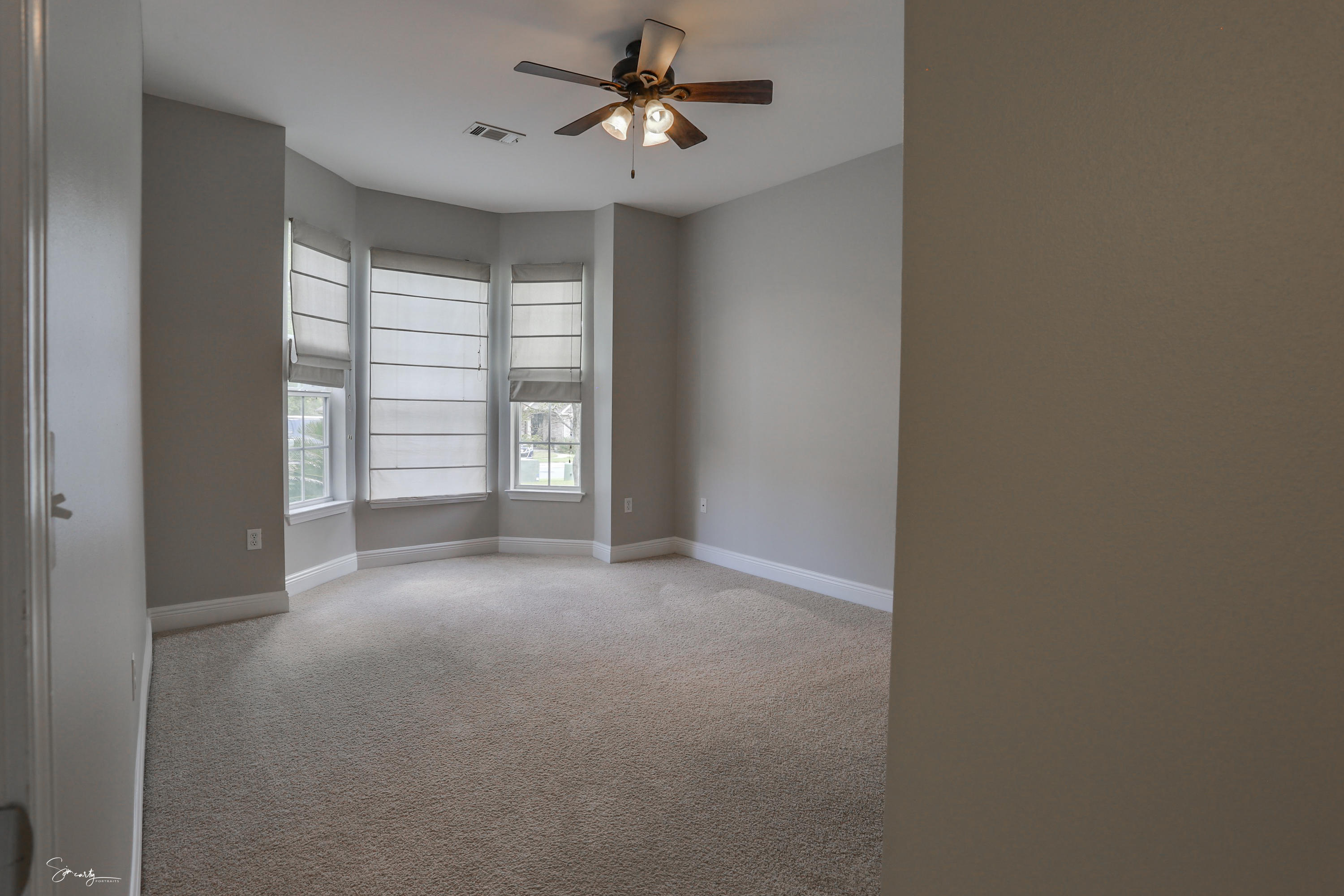 ROLLING RIDGE S/D - Residential