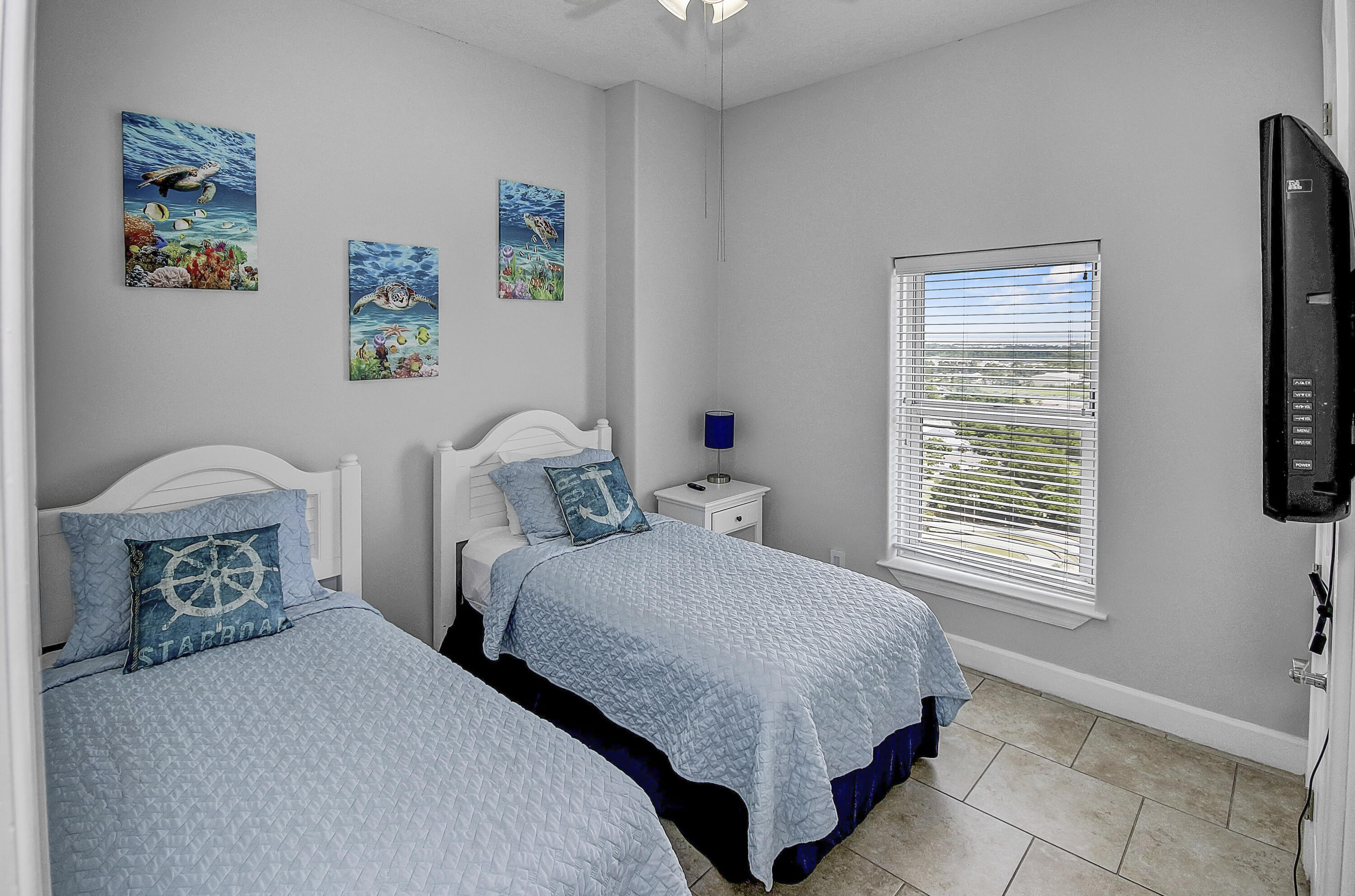 STERLING REEF - Residential