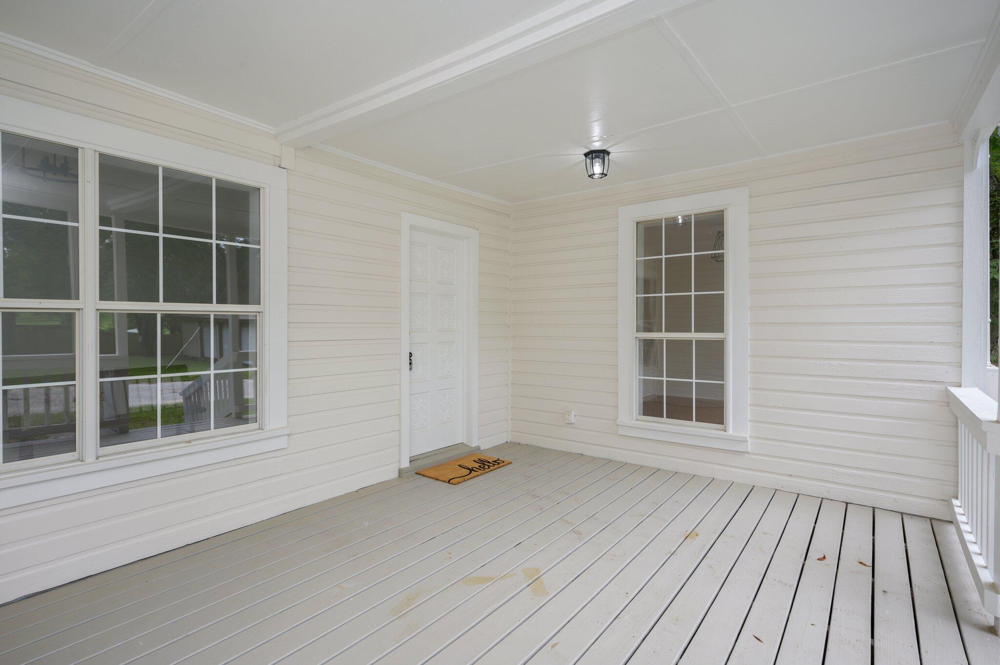 LAUREL HILL - Residential