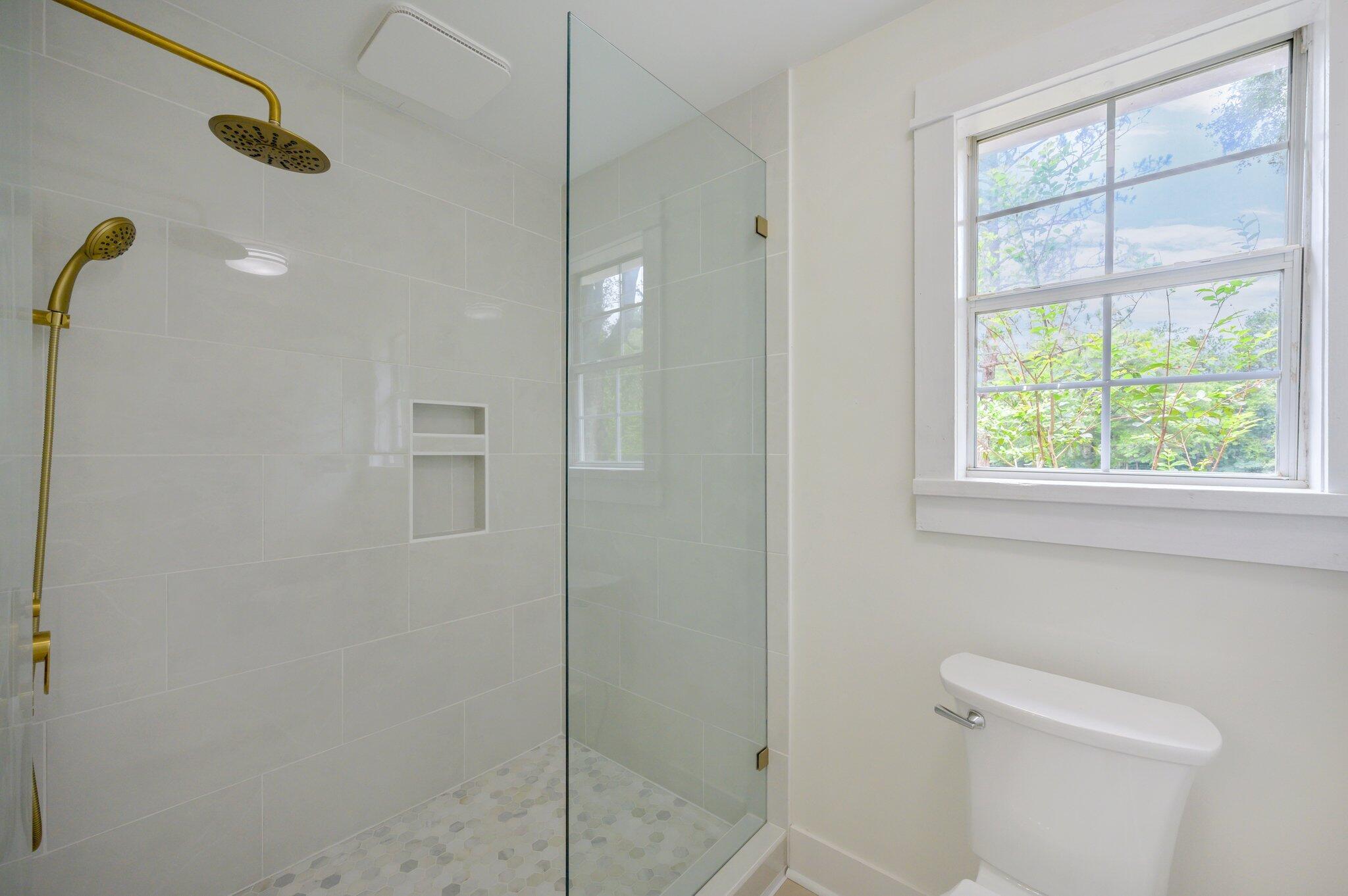 LAUREL HILL - Residential