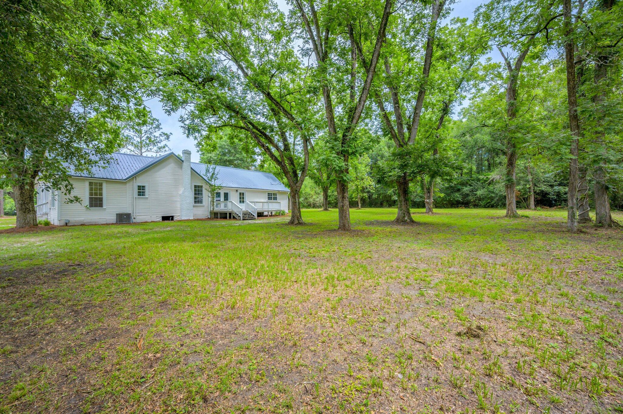 LAUREL HILL - Residential