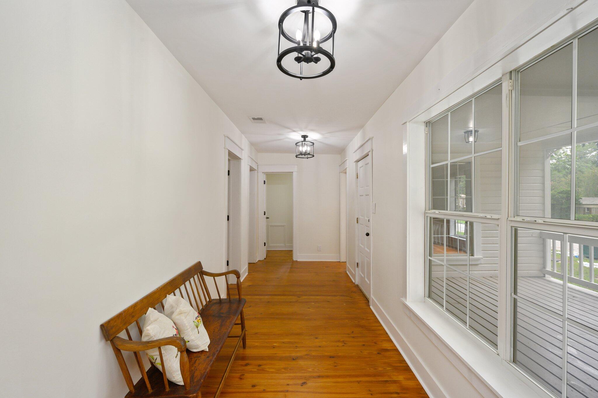 LAUREL HILL - Residential