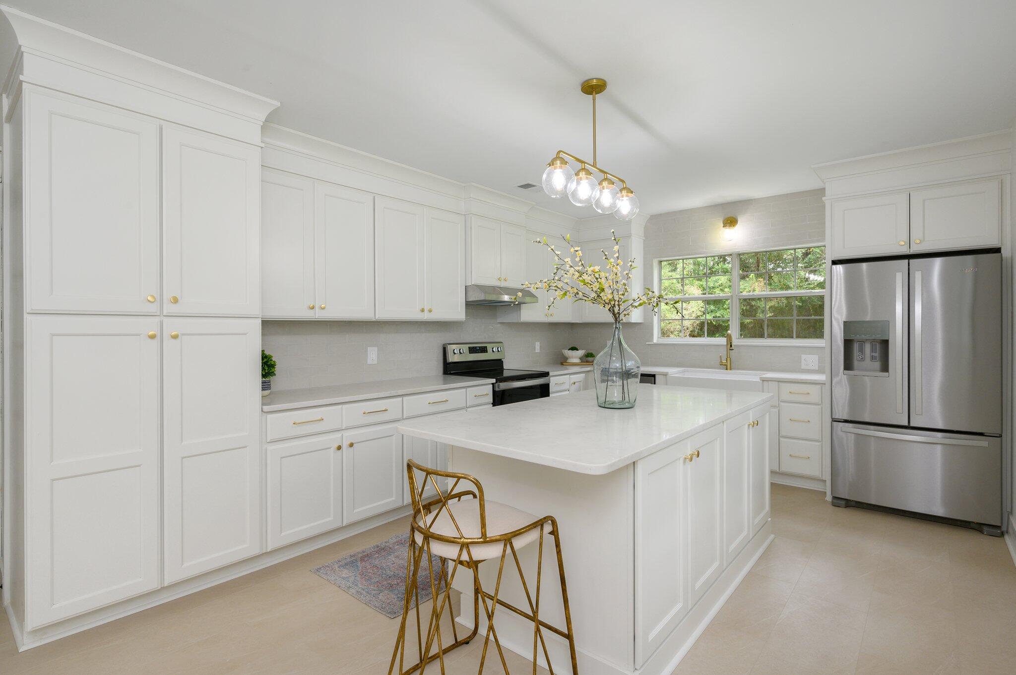 LAUREL HILL - Residential